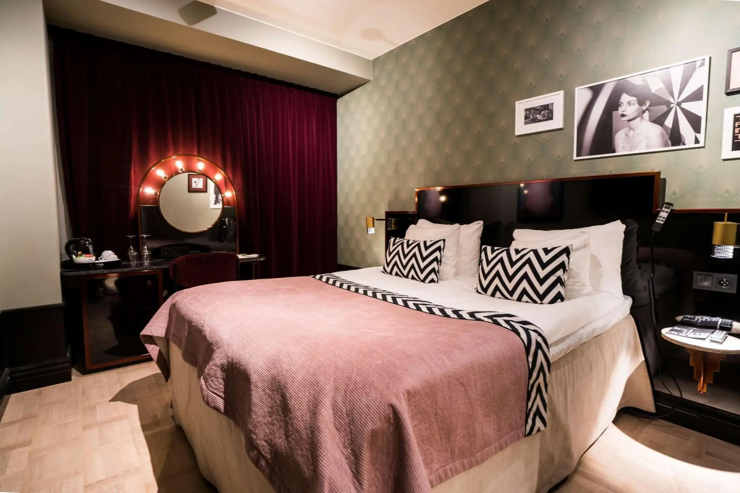 Bedroom, Bed in Haymarket by Scandic Bedroom, Bed in Haymarket by Scandic