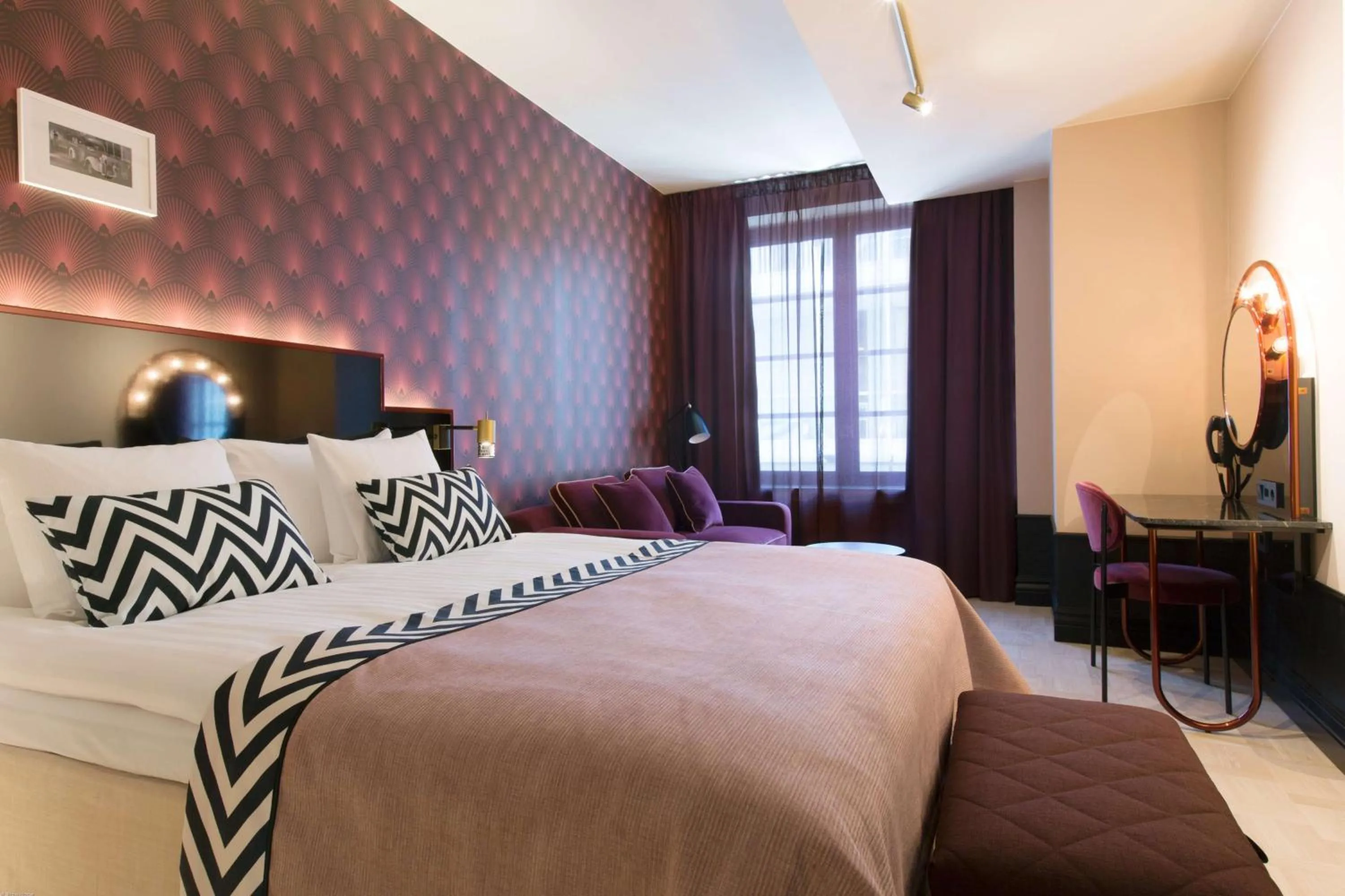 Photo of the whole room, Bed in Haymarket by Scandic