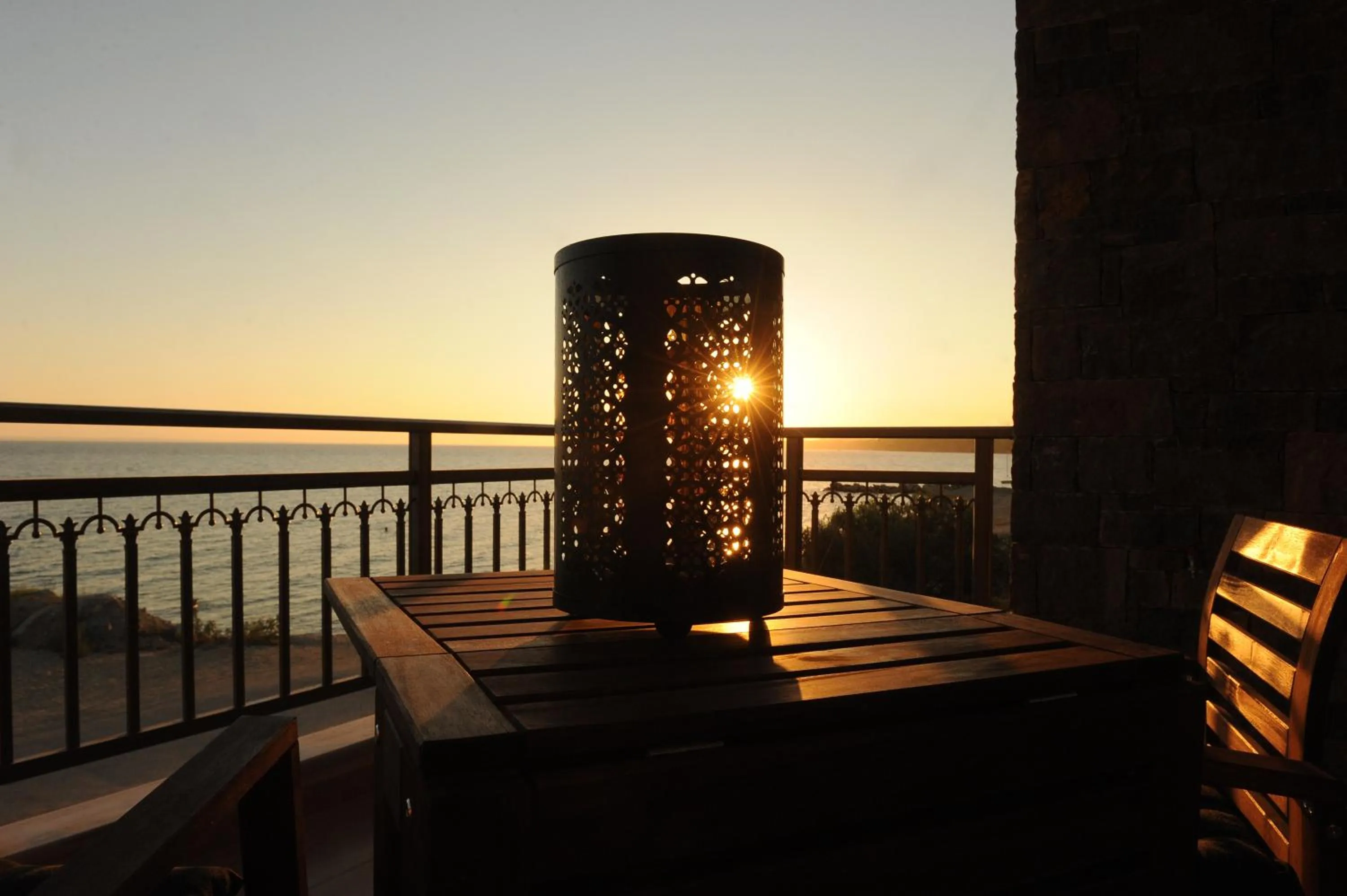 Decorative detail in Royalty Suites Seaside