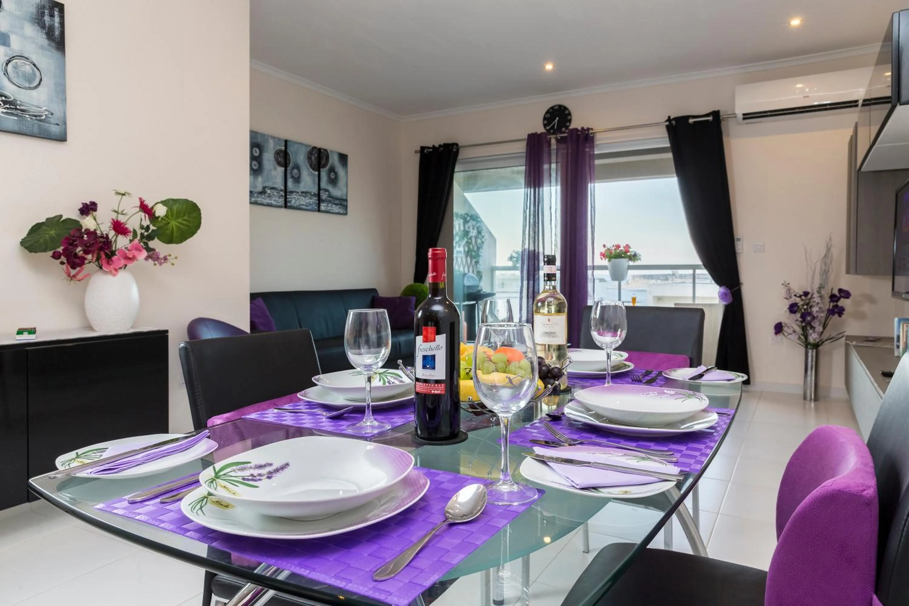 Dining area in Marsascala 2 Bedroom Apartment close to Beach! HPI 6768