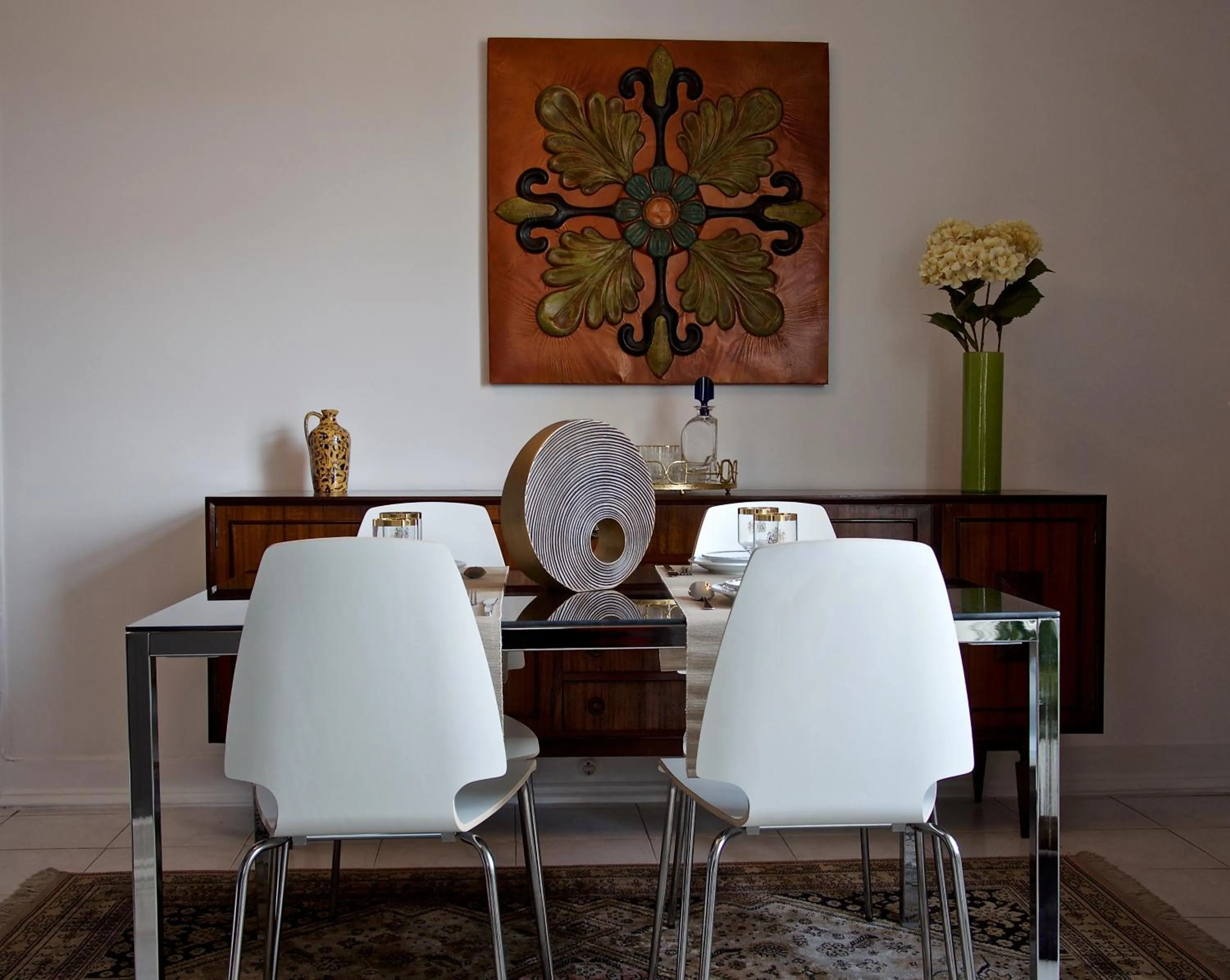 Dining area in Chiado Lisbon Apartment