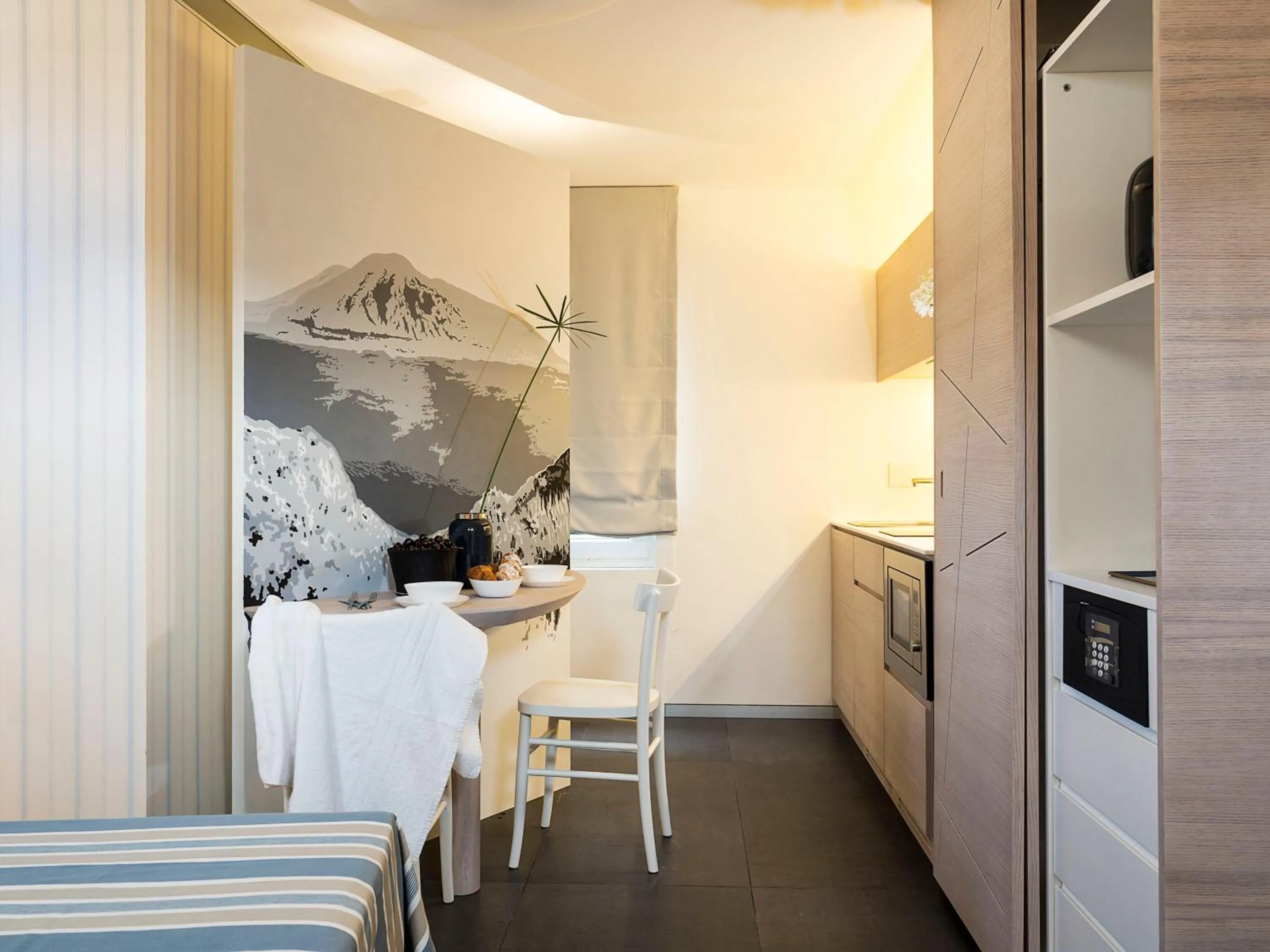 Kitchen or kitchenette in Duomo Suites & Spa