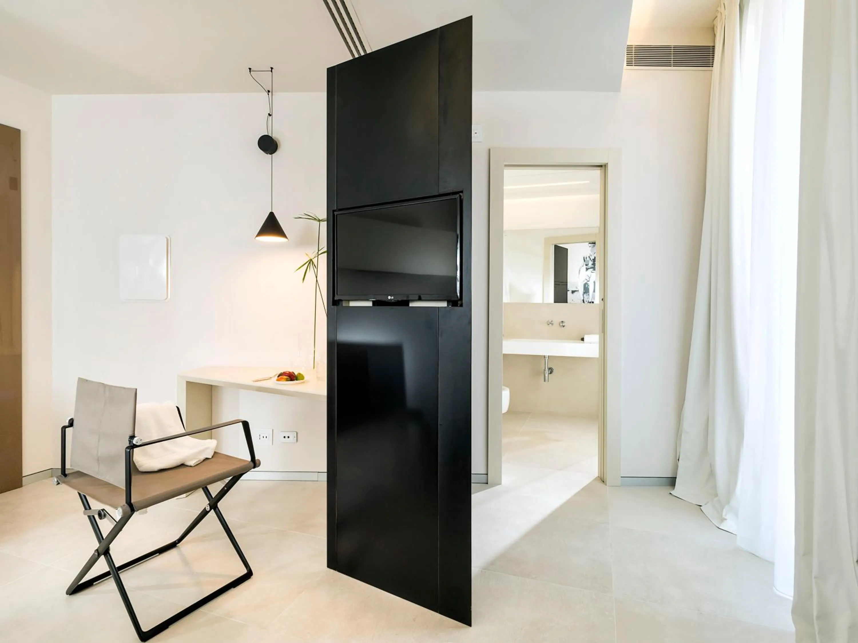 Bathroom, Bed in Duomo Suites & Spa