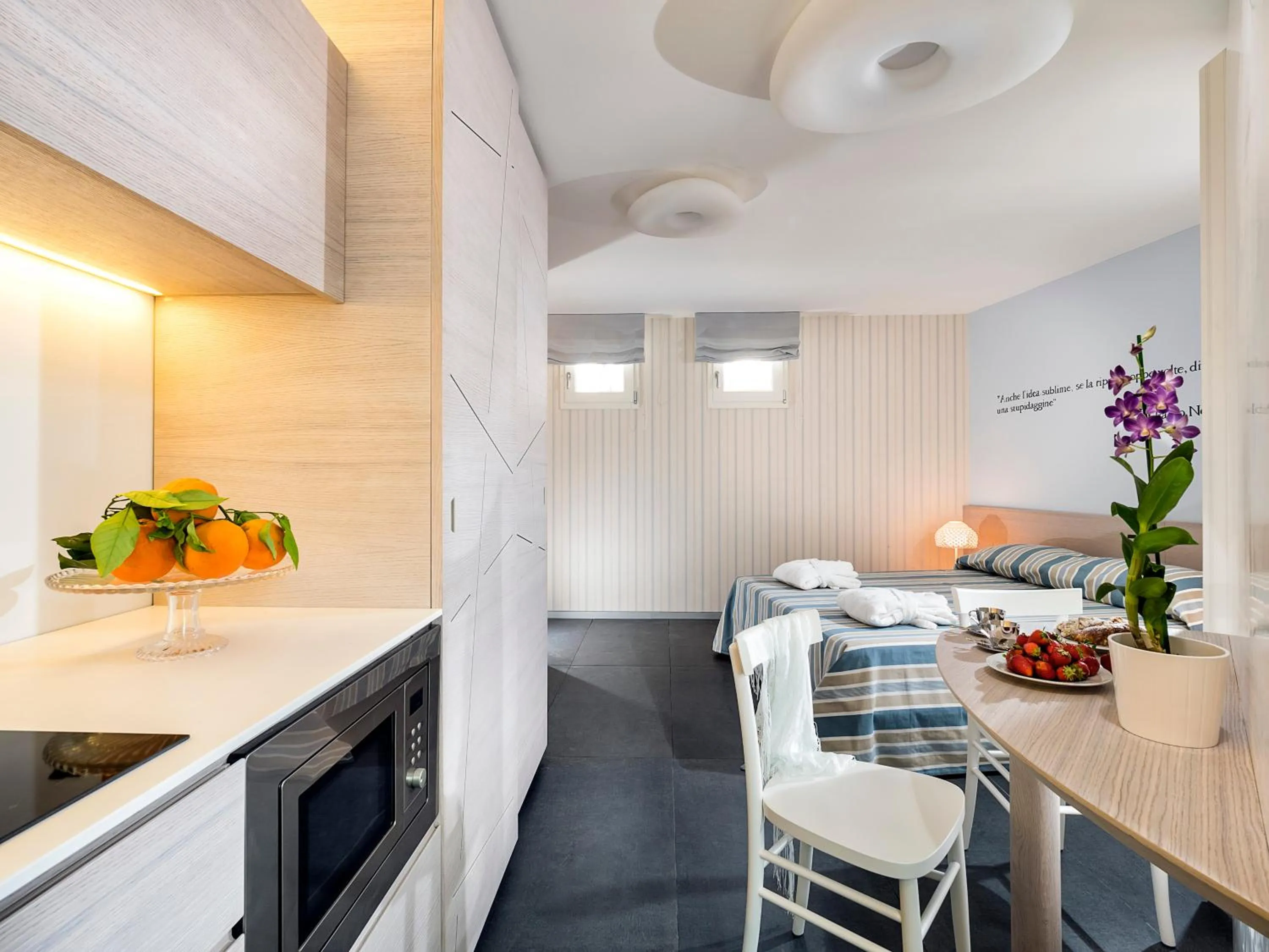 Kitchen or kitchenette in Duomo Suites & Spa