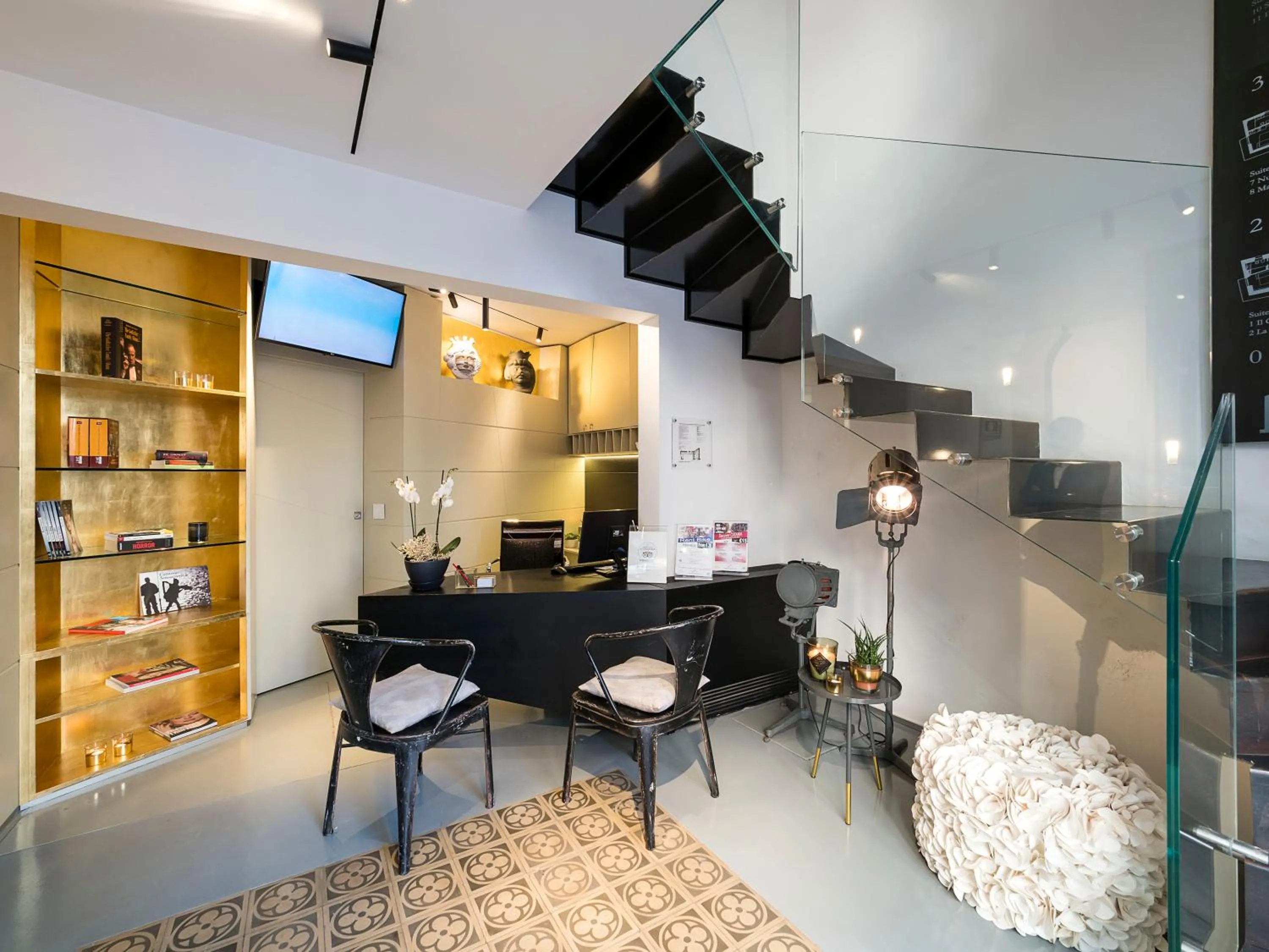 Lobby or reception in Duomo Suites & Spa