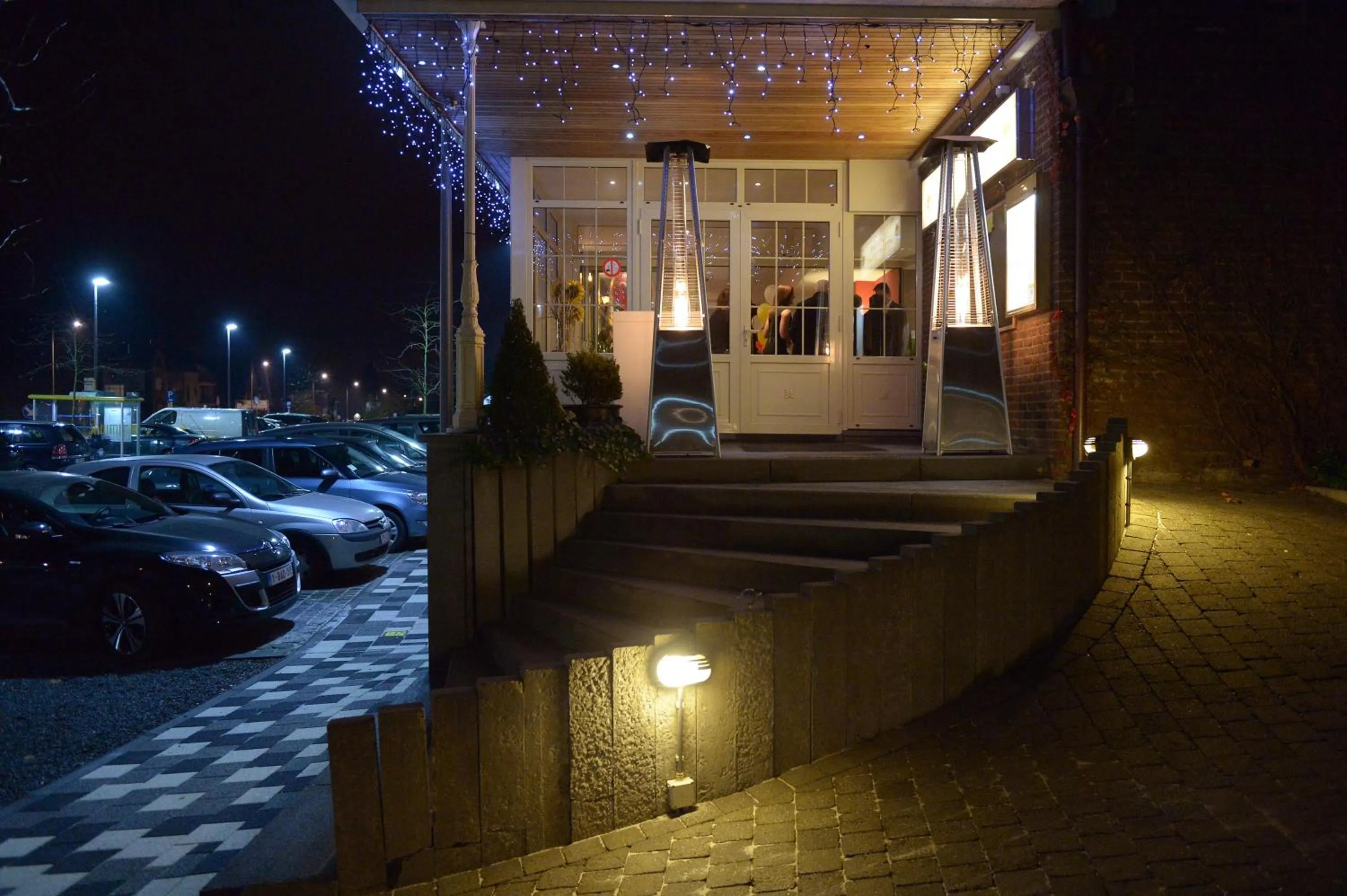 Facade/entrance in Hotel The New Fox