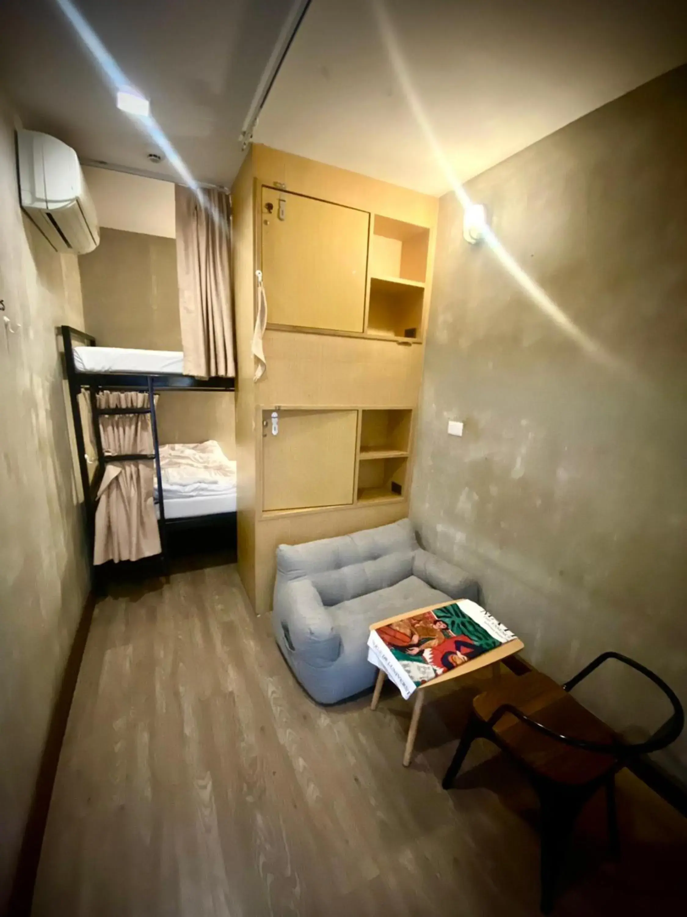 Photo of the whole room, Bed in Cazz Hostel