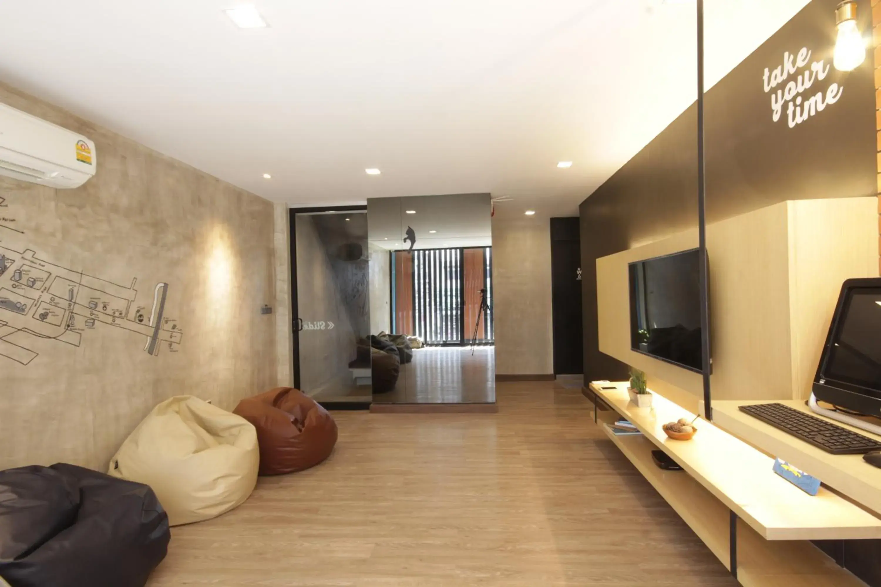 Living room, TV/Entertainment Center in Cazz Hostel