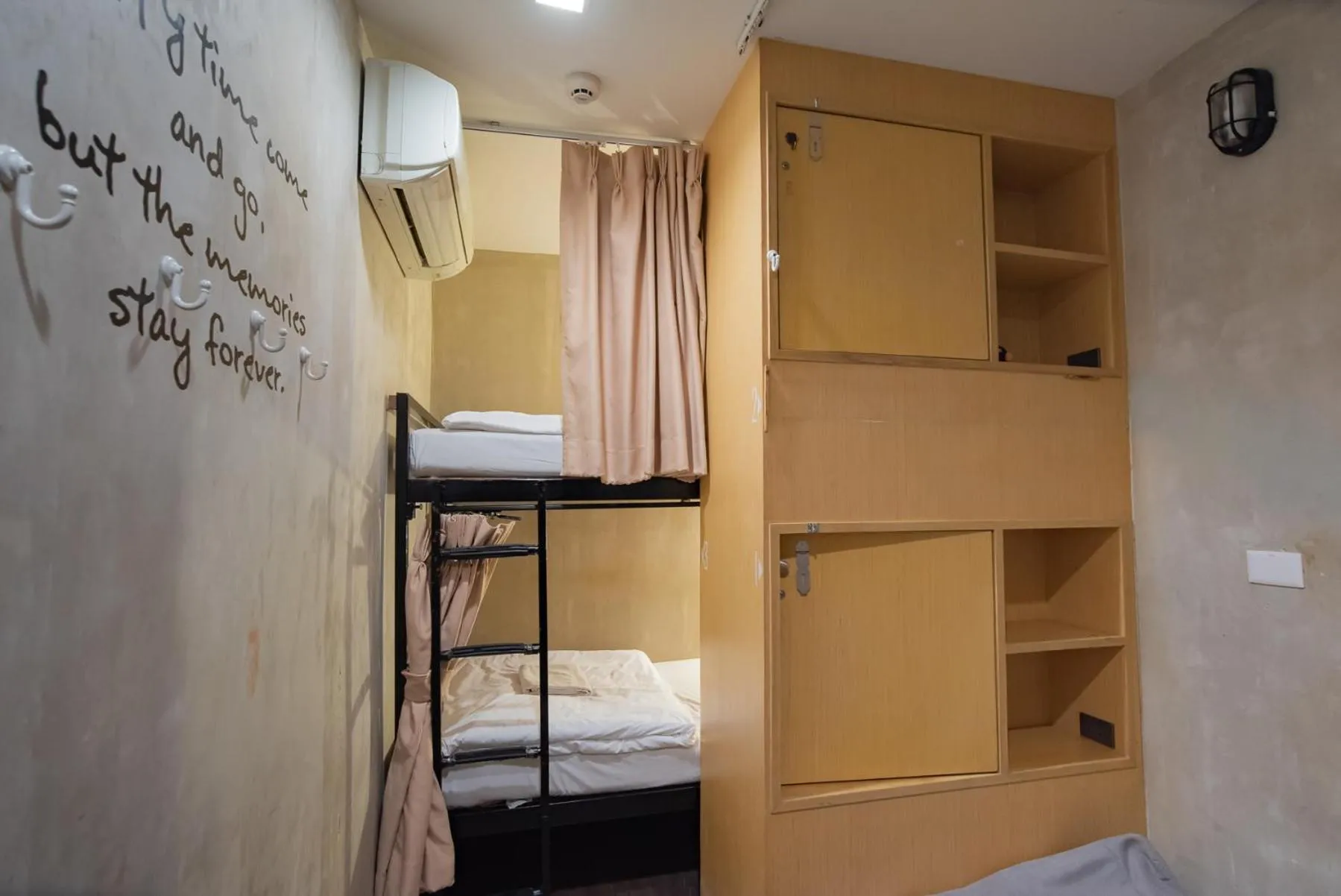 bunk bed, Bed in Cazz Hostel