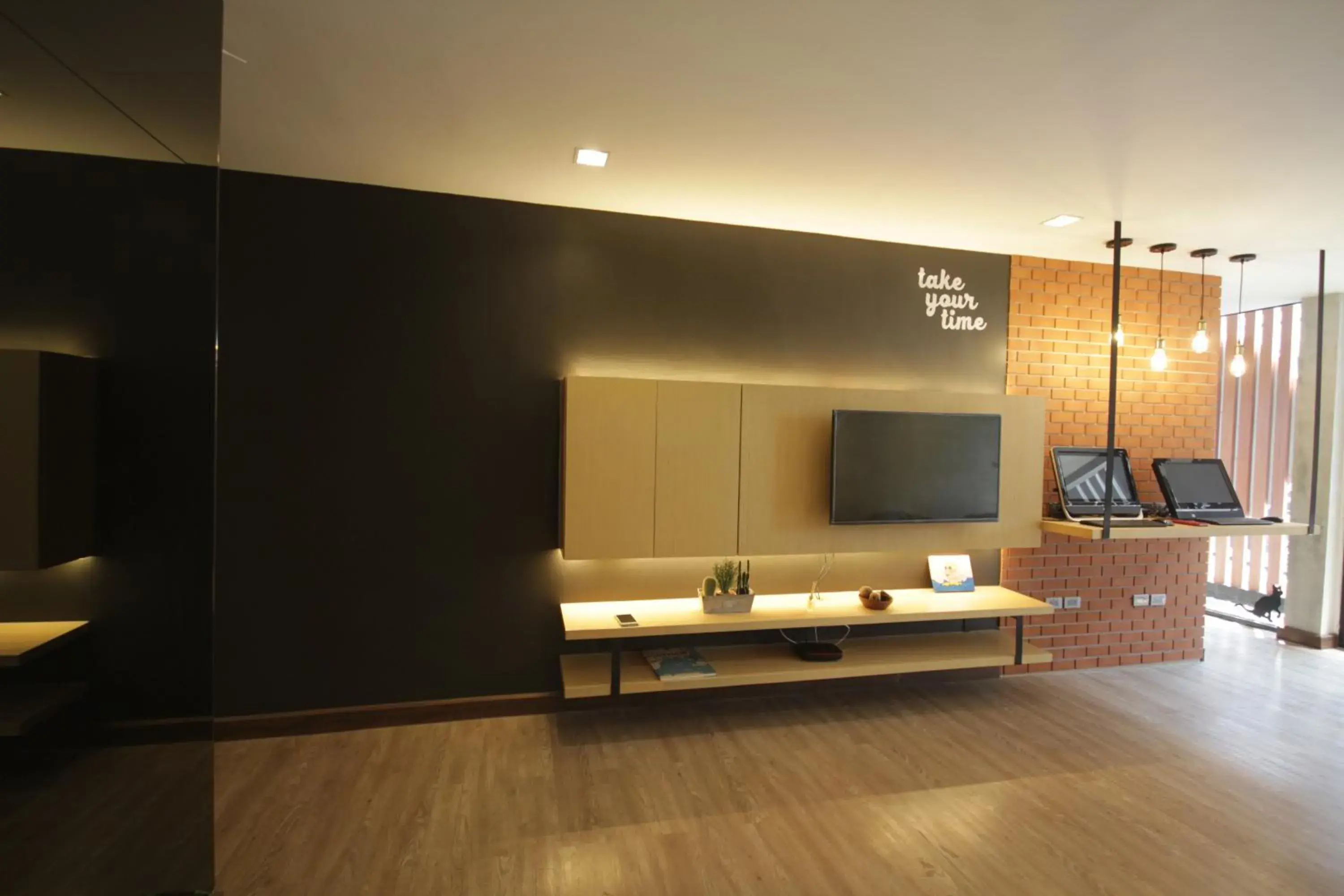 Living room, TV/Entertainment Center in Cazz Hostel
