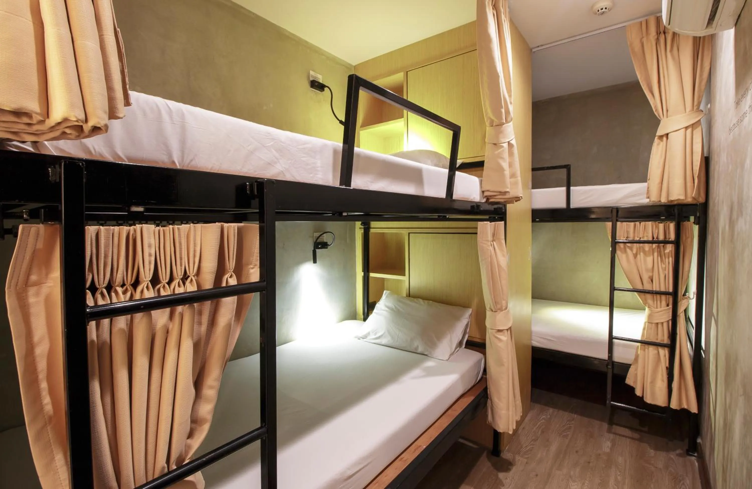 bunk bed, Bed in Cazz Hostel