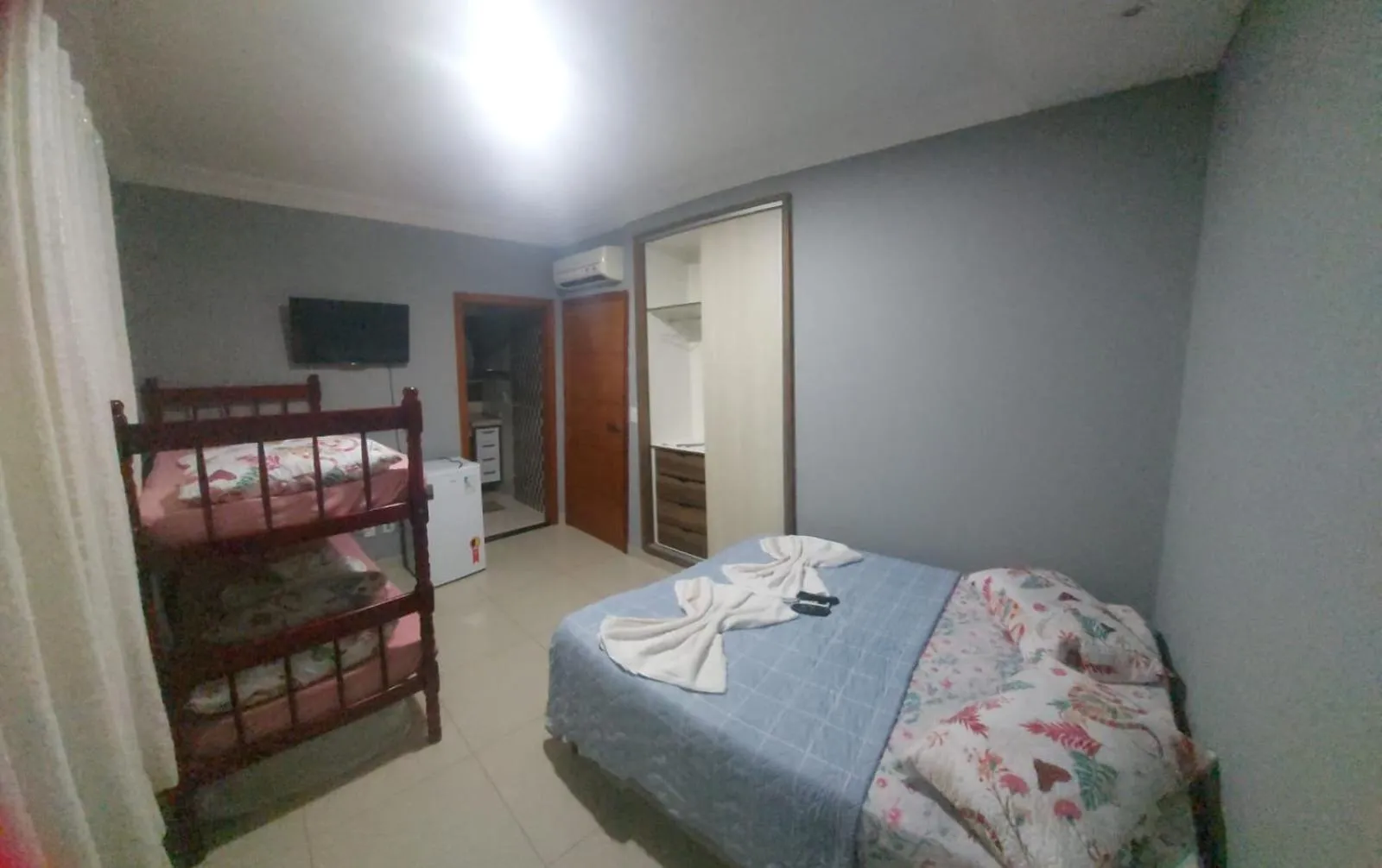 Bed in Pousada Ilha do Itacolomi Com Piscina Proximo do Beto Carrero