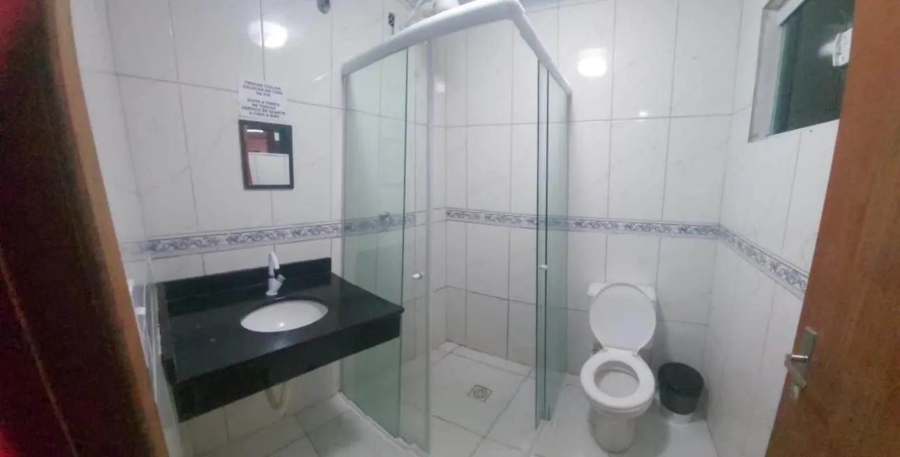 Pousada Ilha do Itacolomi Com Piscina Proximo do Beto Carrero