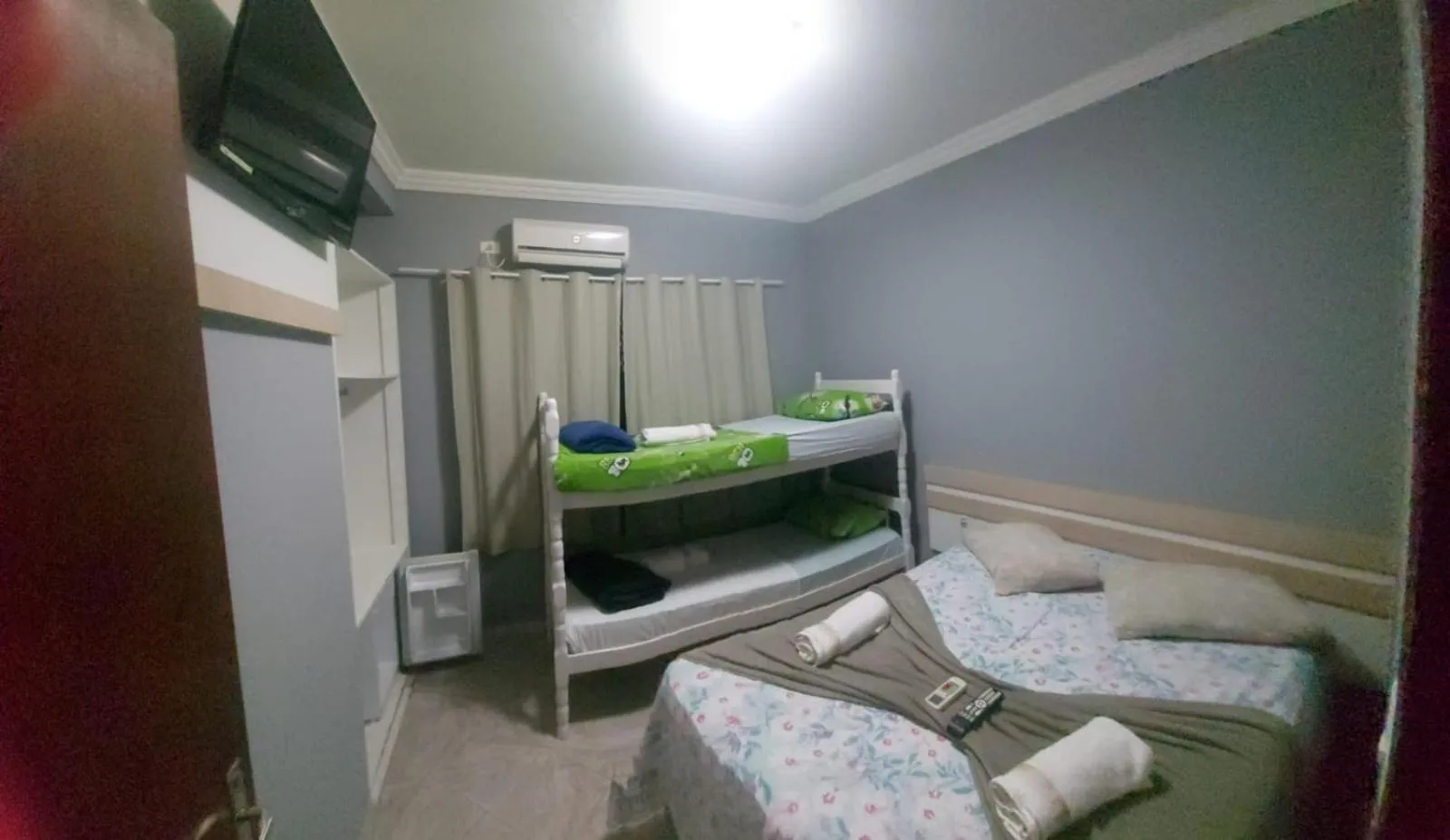 Bed in Pousada Ilha do Itacolomi Com Piscina Proximo do Beto Carrero