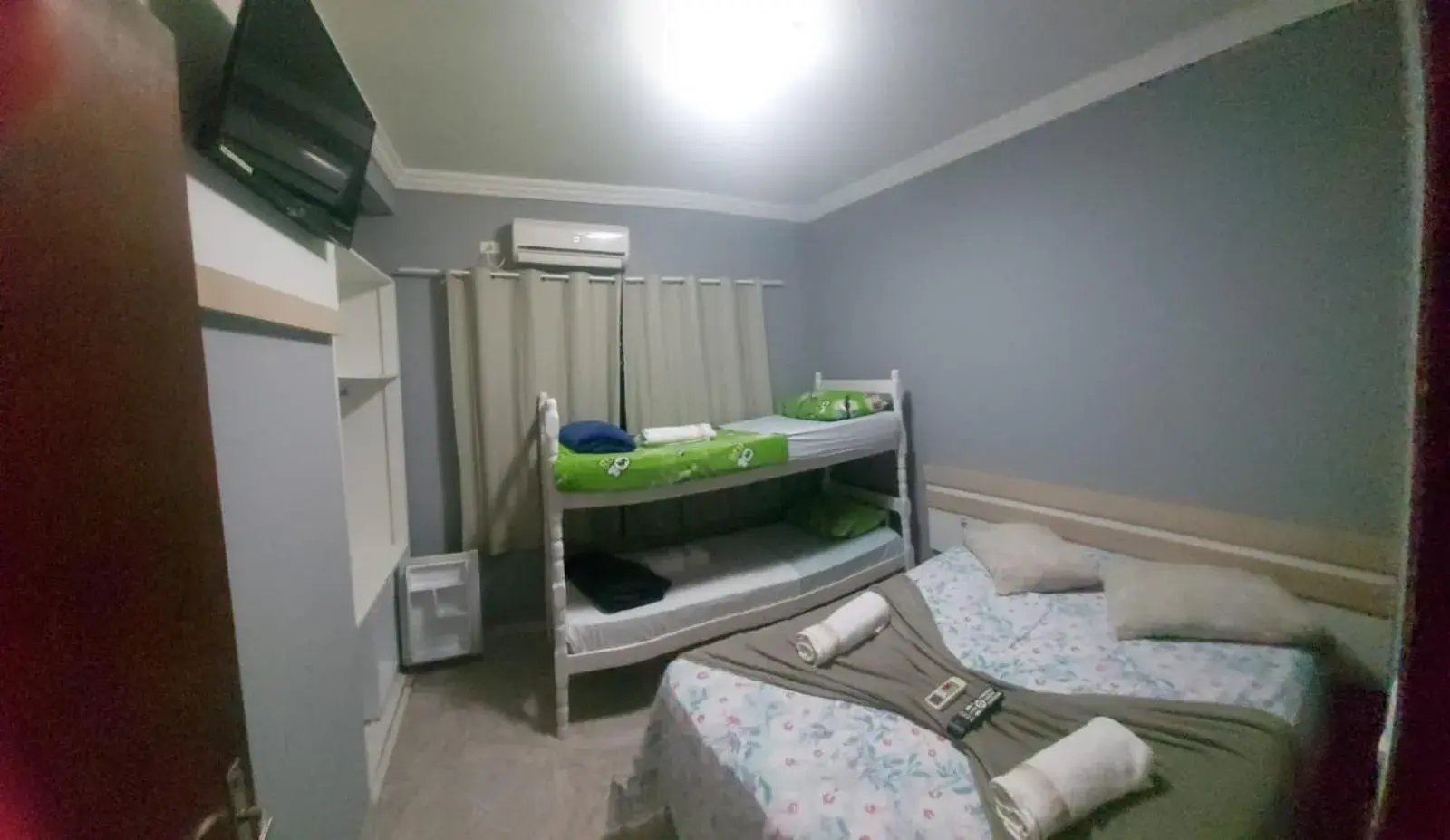 Bedroom, Bed in Pousada Ilha do Itacolomi Com Piscina 2km do Beto Carrero Bedroom, Bed in Pousada Ilha do Itacolomi Com Piscina 2km do Beto Carrero