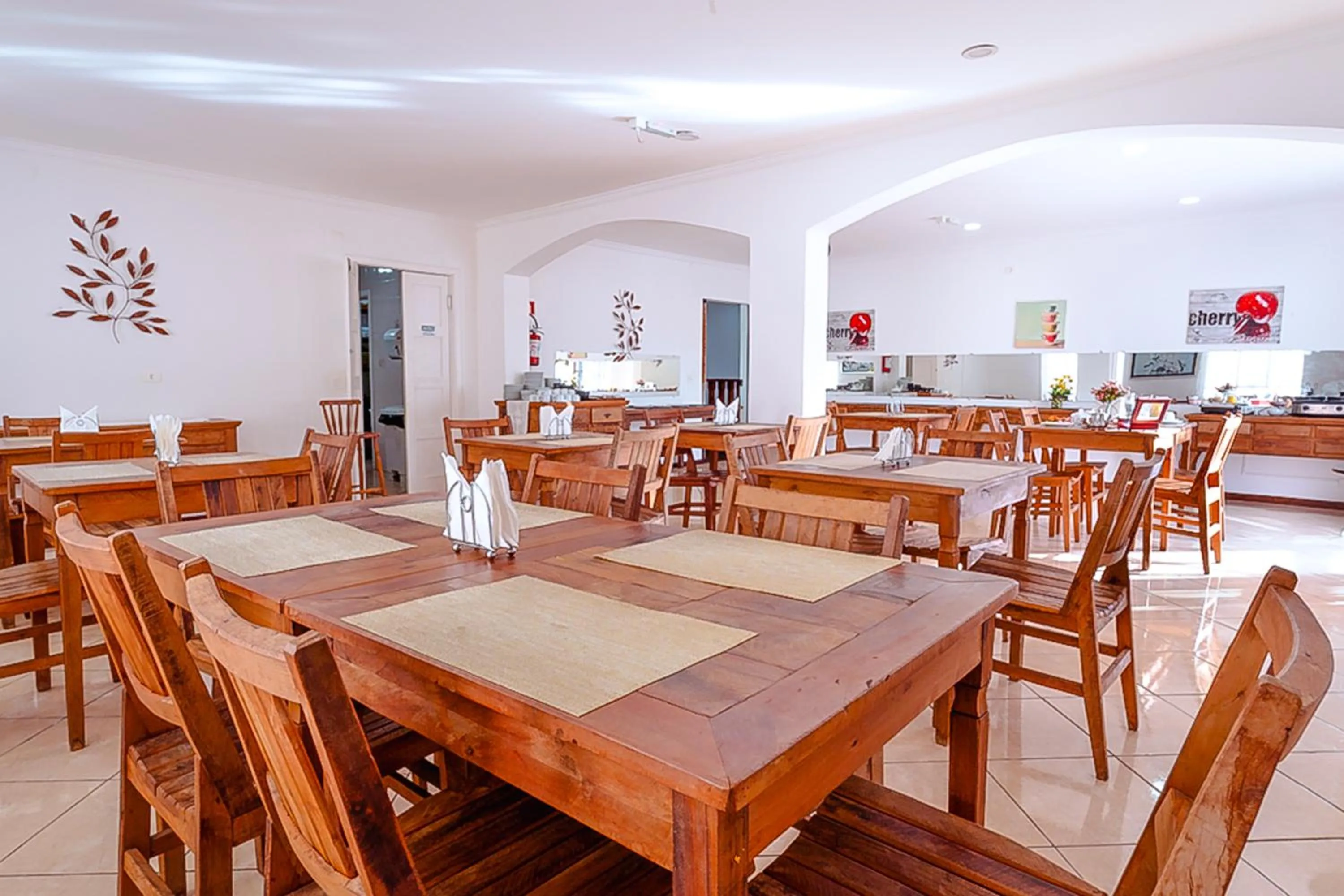 Dining area in VELINN Pousada Vila Floratta