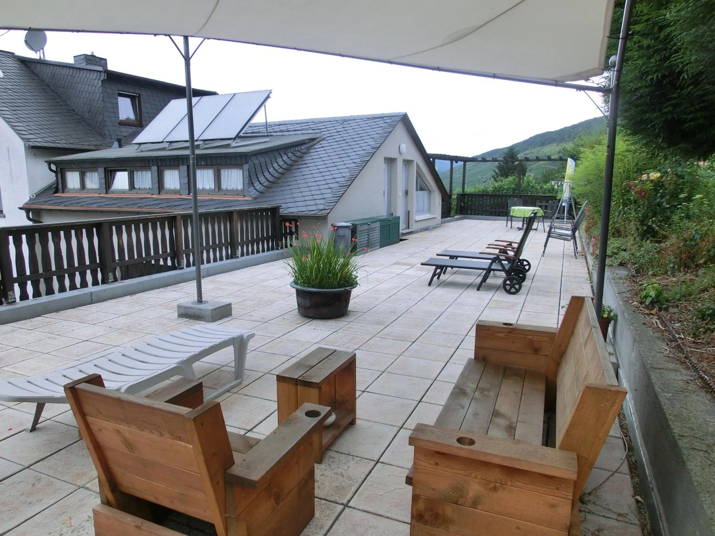 Balcony/Terrace in Ferienwohnung Rivaner