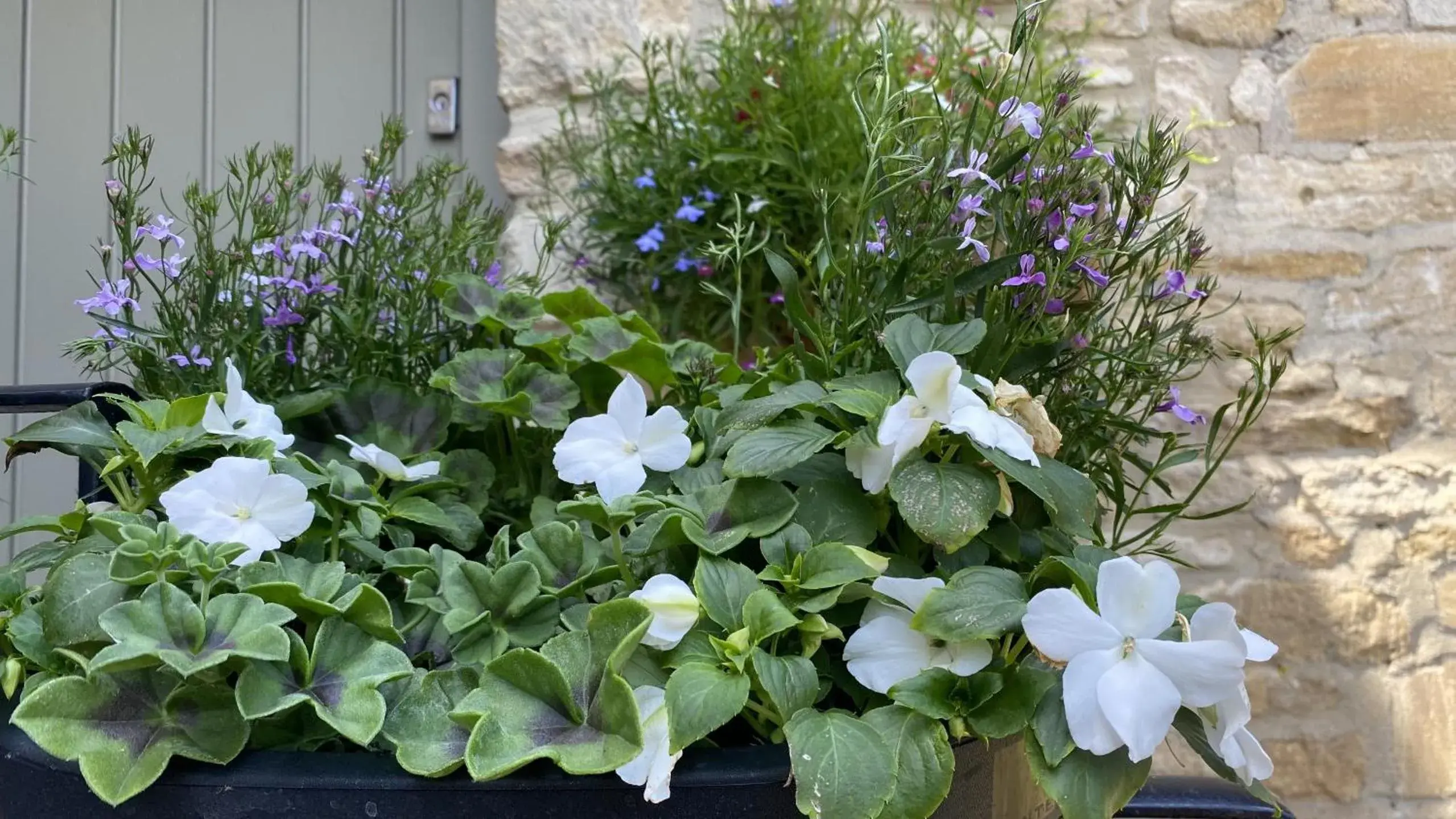 Priory Tearooms Burford with Rooms Priory Tearooms Burford with Rooms