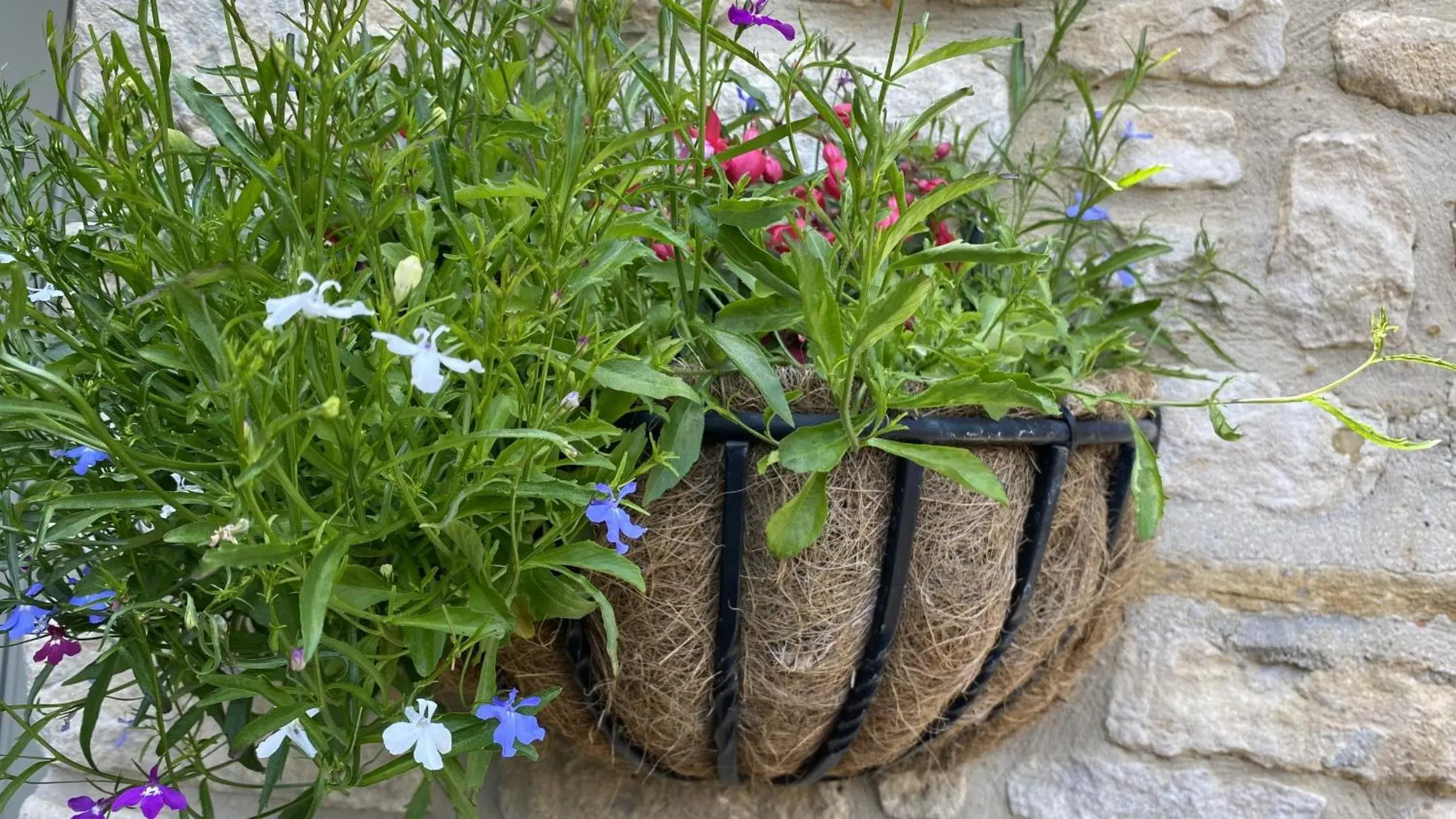 Priory Tearooms Burford with Rooms Priory Tearooms Burford with Rooms