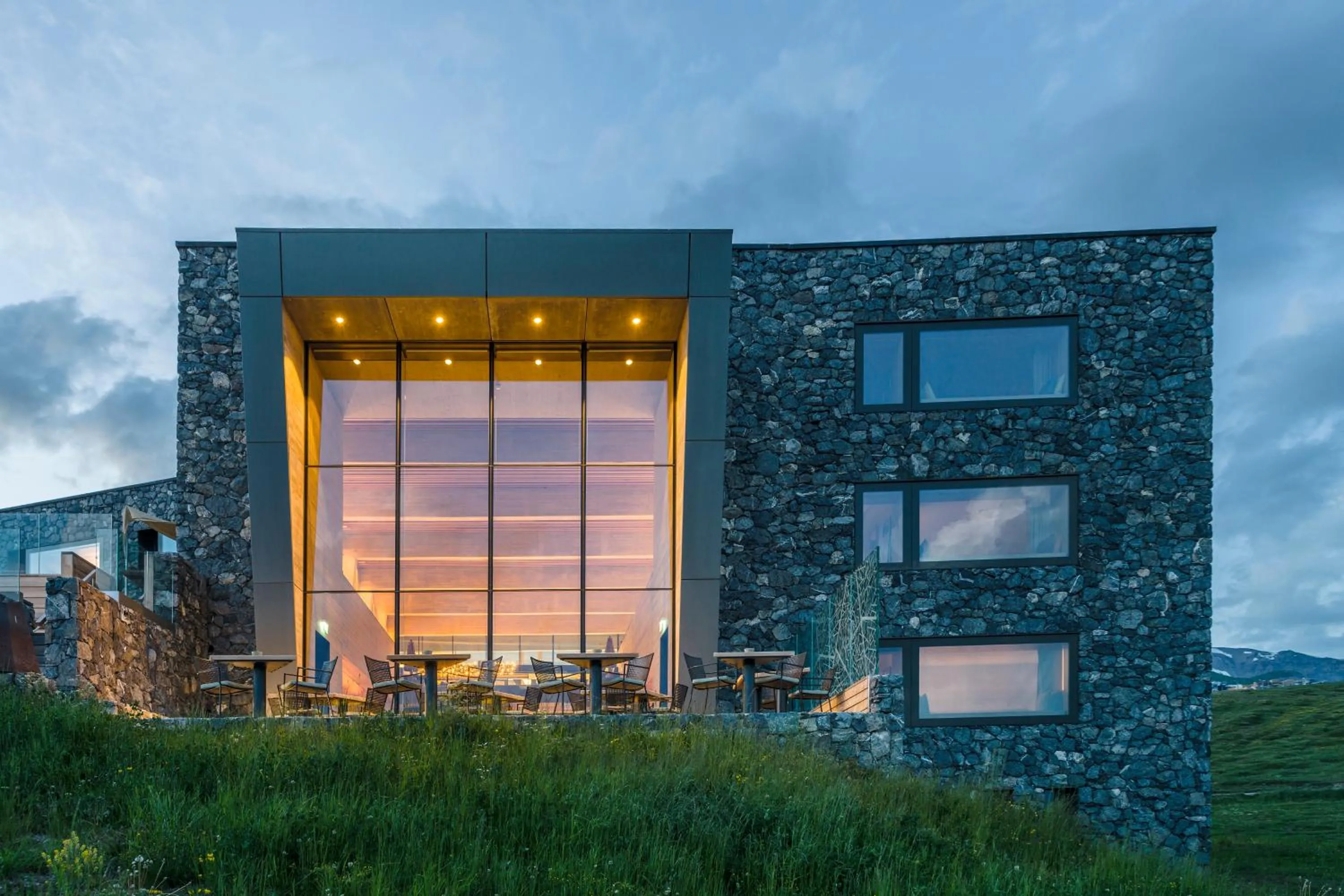 Property building in chetzeron