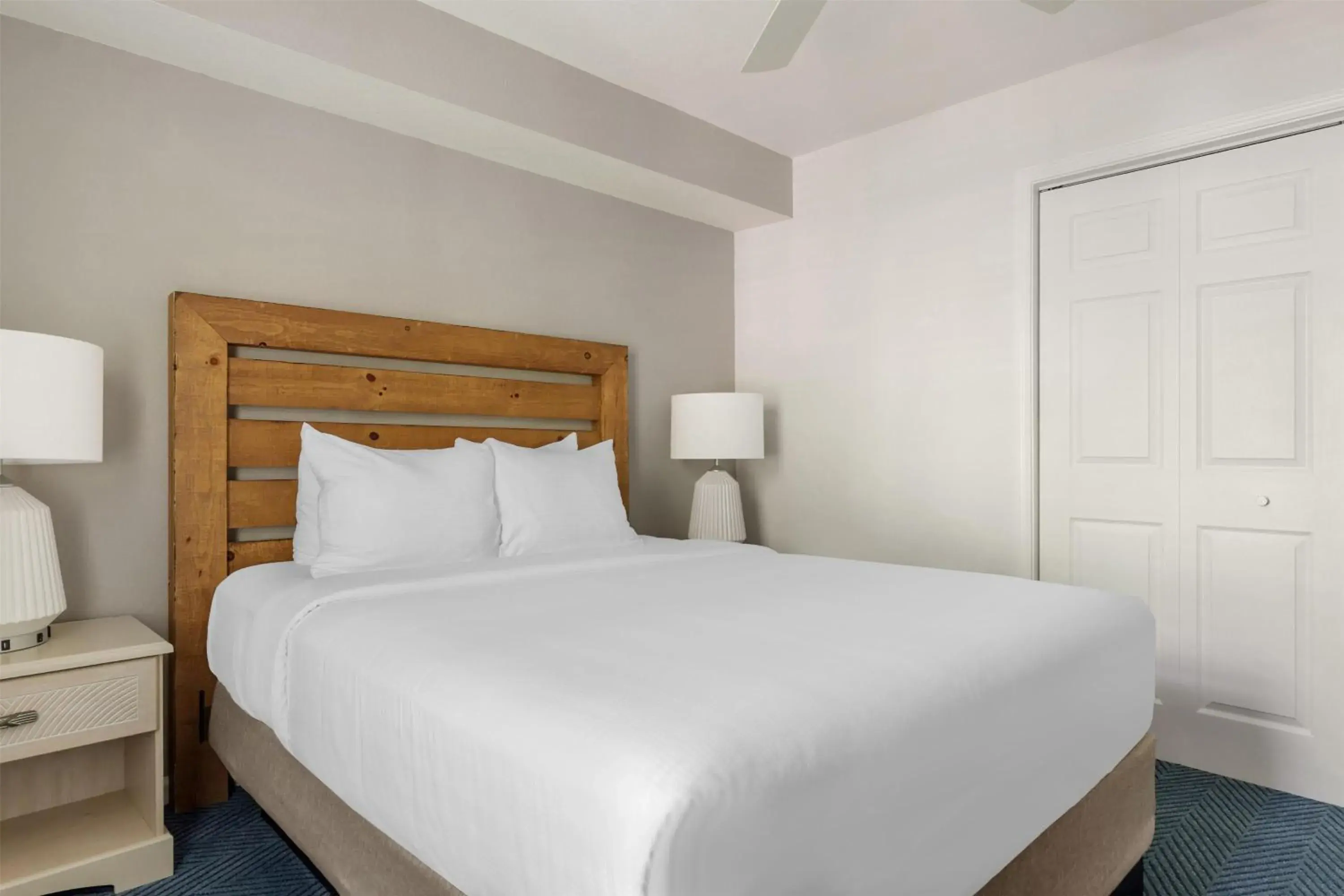 Bed in Hilton Vacation Club Beachwoods Kitty Hawk Bed in Hilton Vacation Club Beachwoods Kitty Hawk