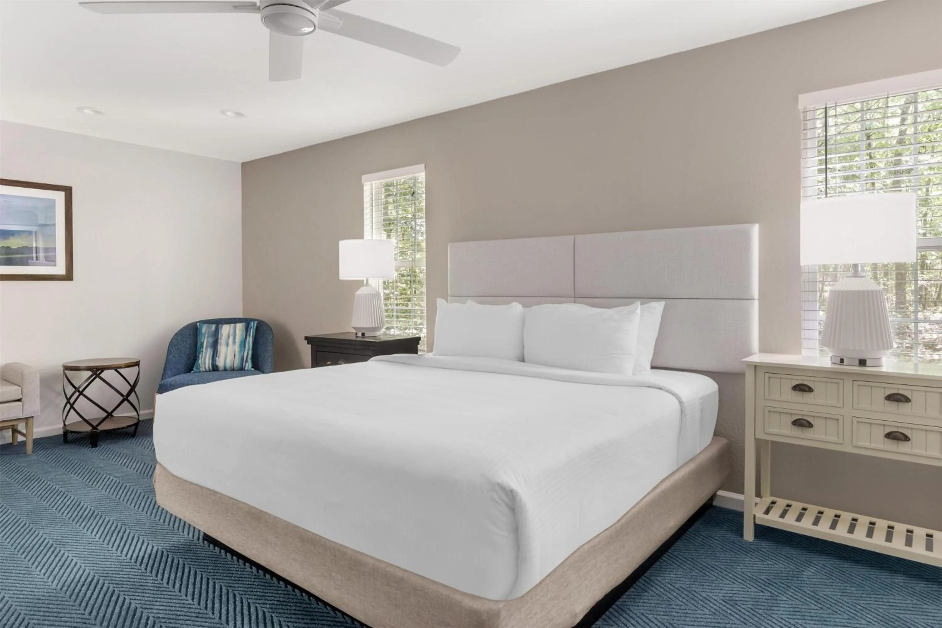 Bed in Hilton Vacation Club Beachwoods Kitty Hawk