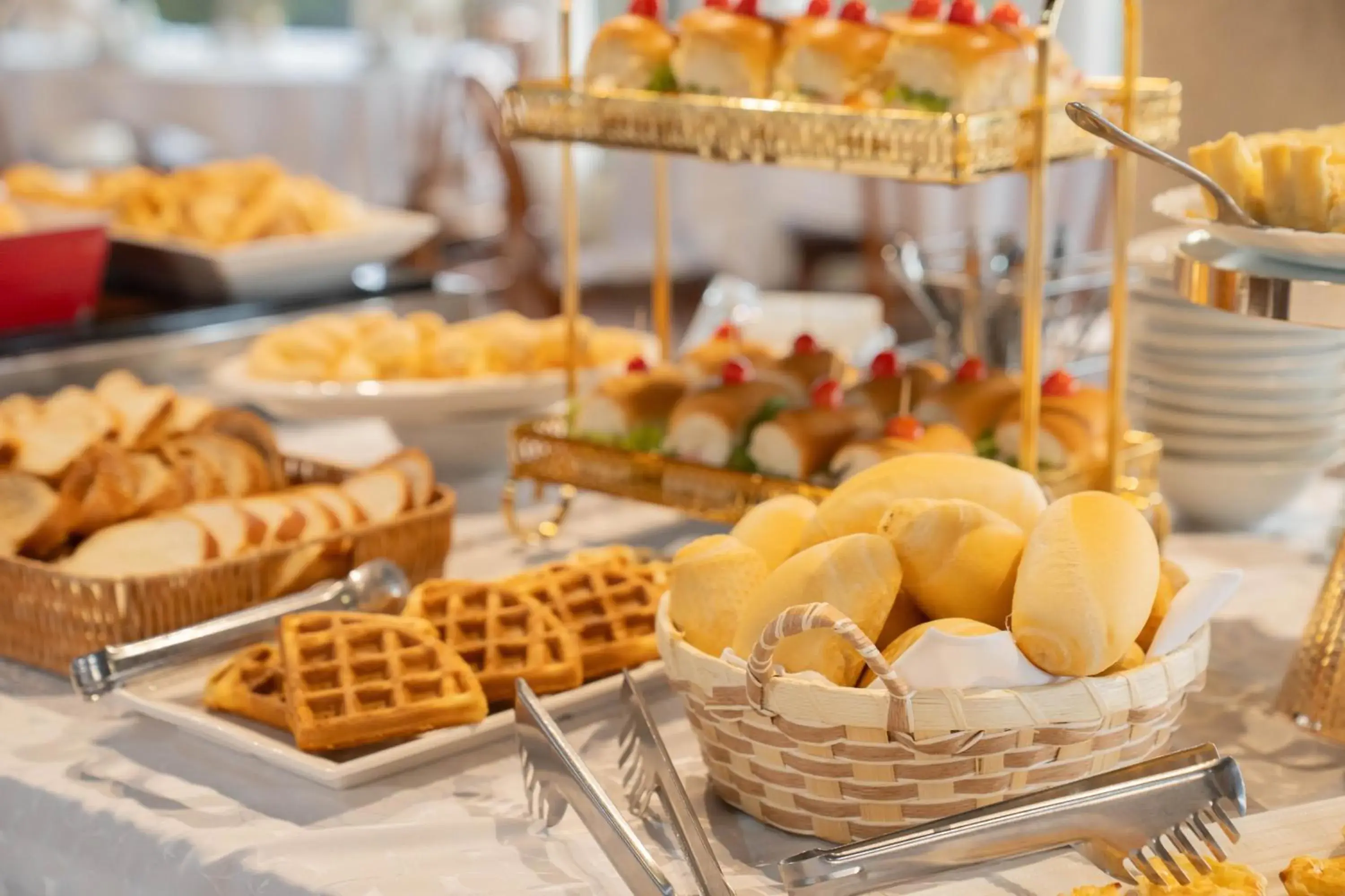 Breakfast in Hotel Lago Dourado Breakfast in Hotel Lago Dourado