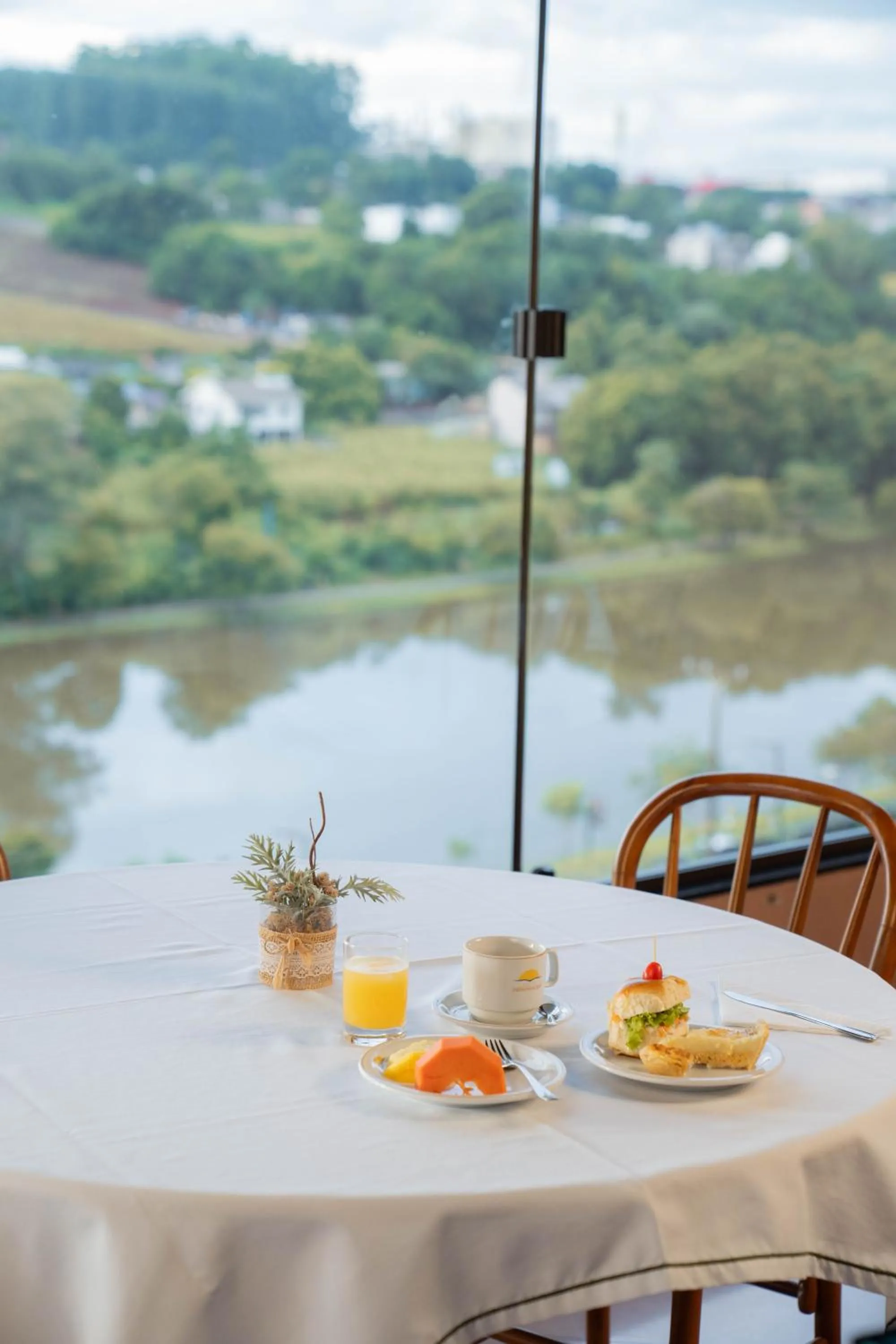 Lake view in Hotel Lago Dourado