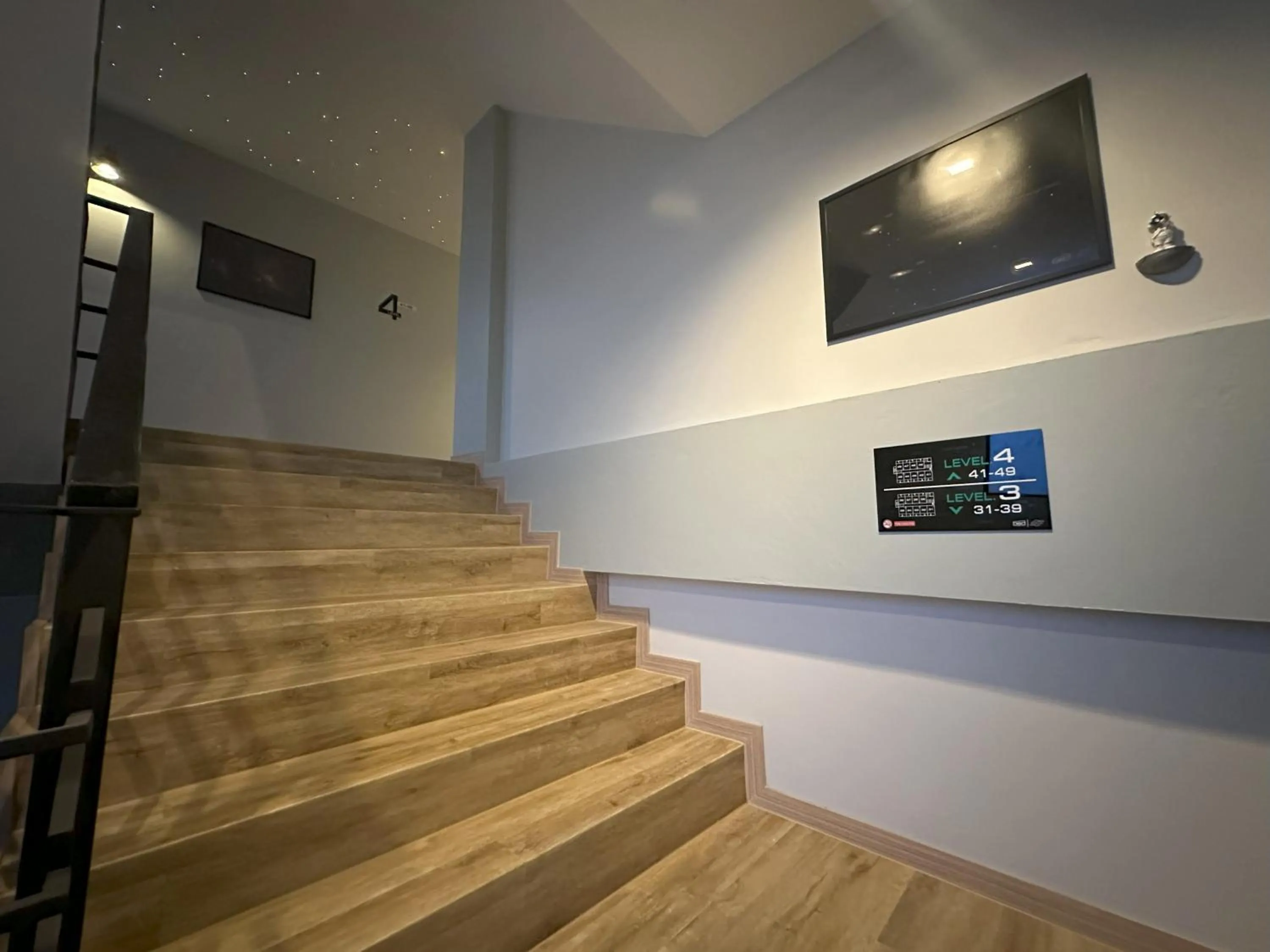 Property building in Bed-room at Suvarnabhumi Airport - Newly renovated