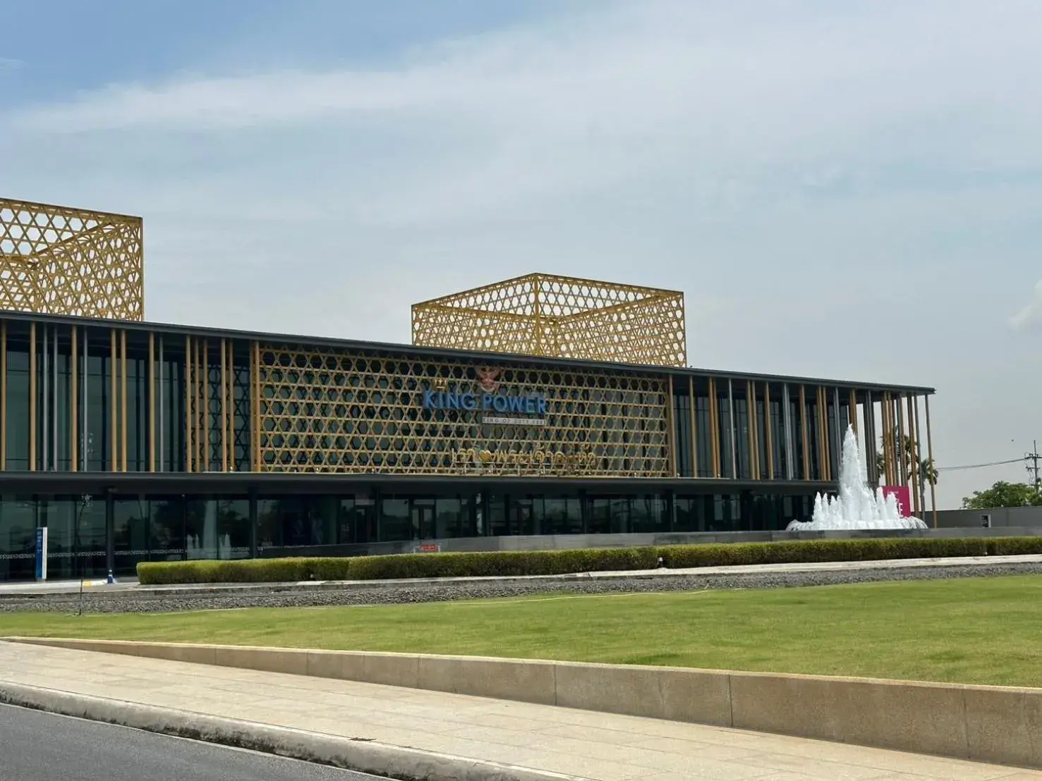 Nearby landmark in Bed-room at Suvarnabhumi Airport - Newly renovated Nearby landmark in Bed-room at Suvarnabhumi Airport - Newly renovated