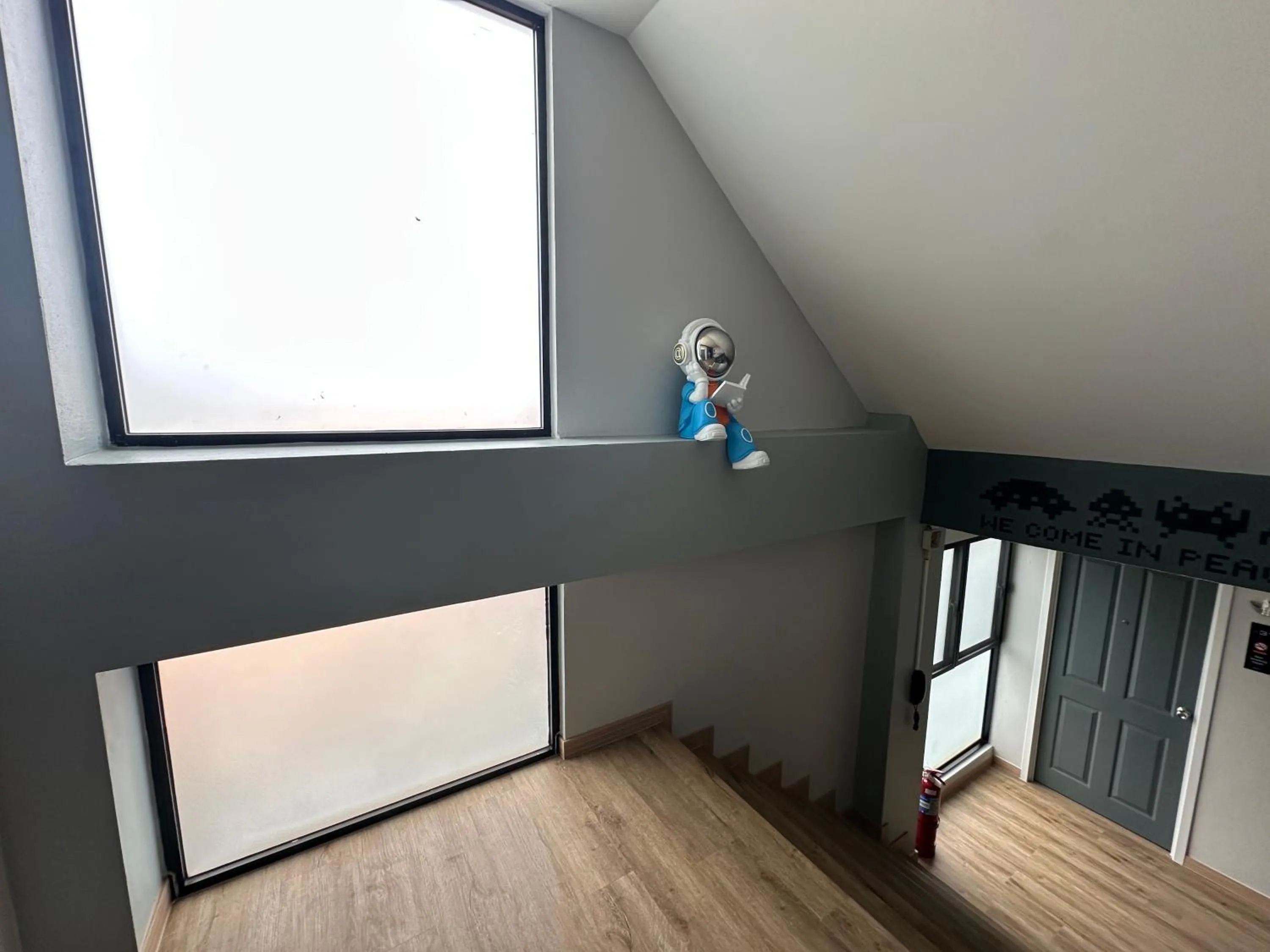 Property building in Bed-room at Suvarnabhumi Airport - Newly renovated