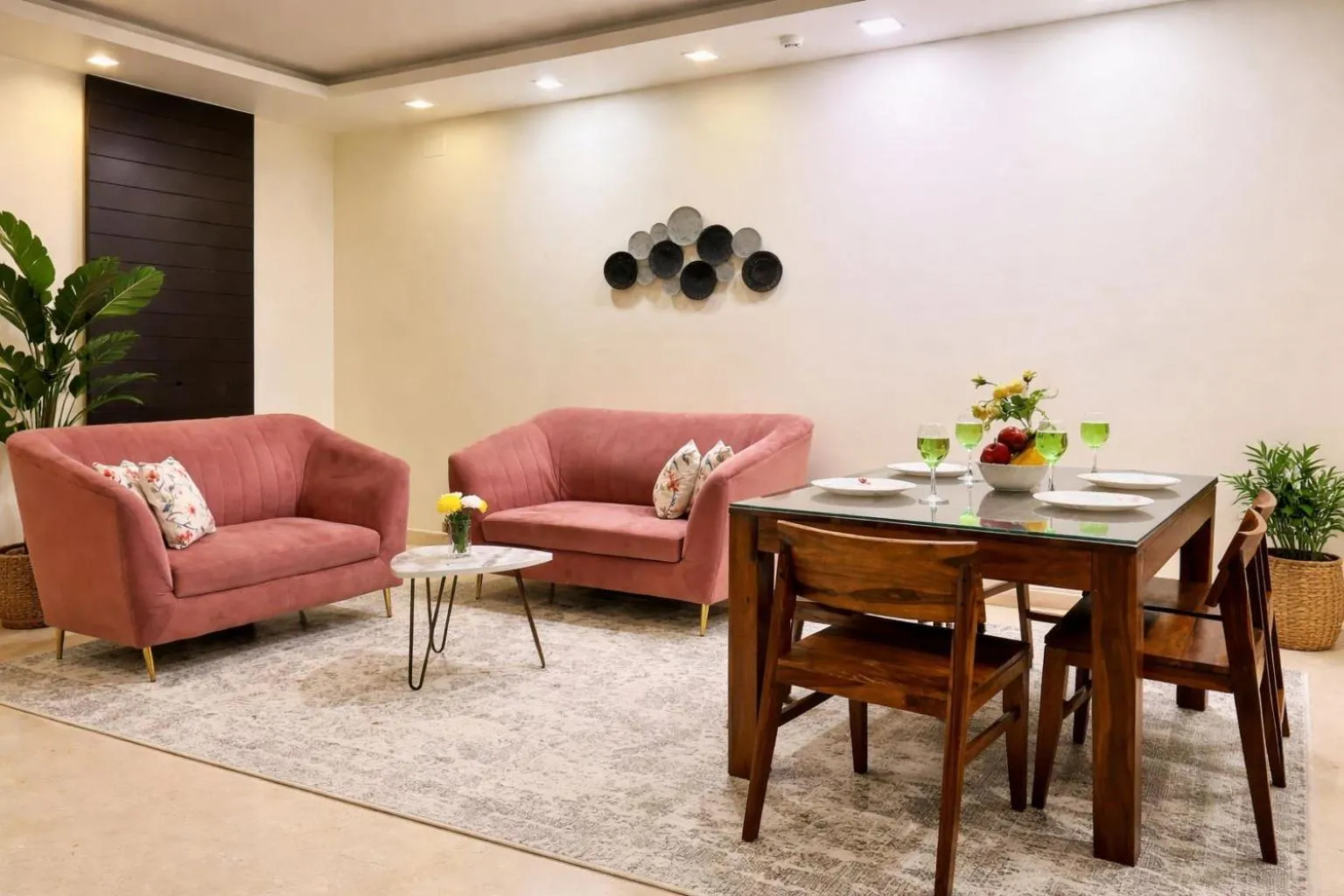 Standard Three-Bedroom Apartment in Olive Service Apartments - Greater Kailash