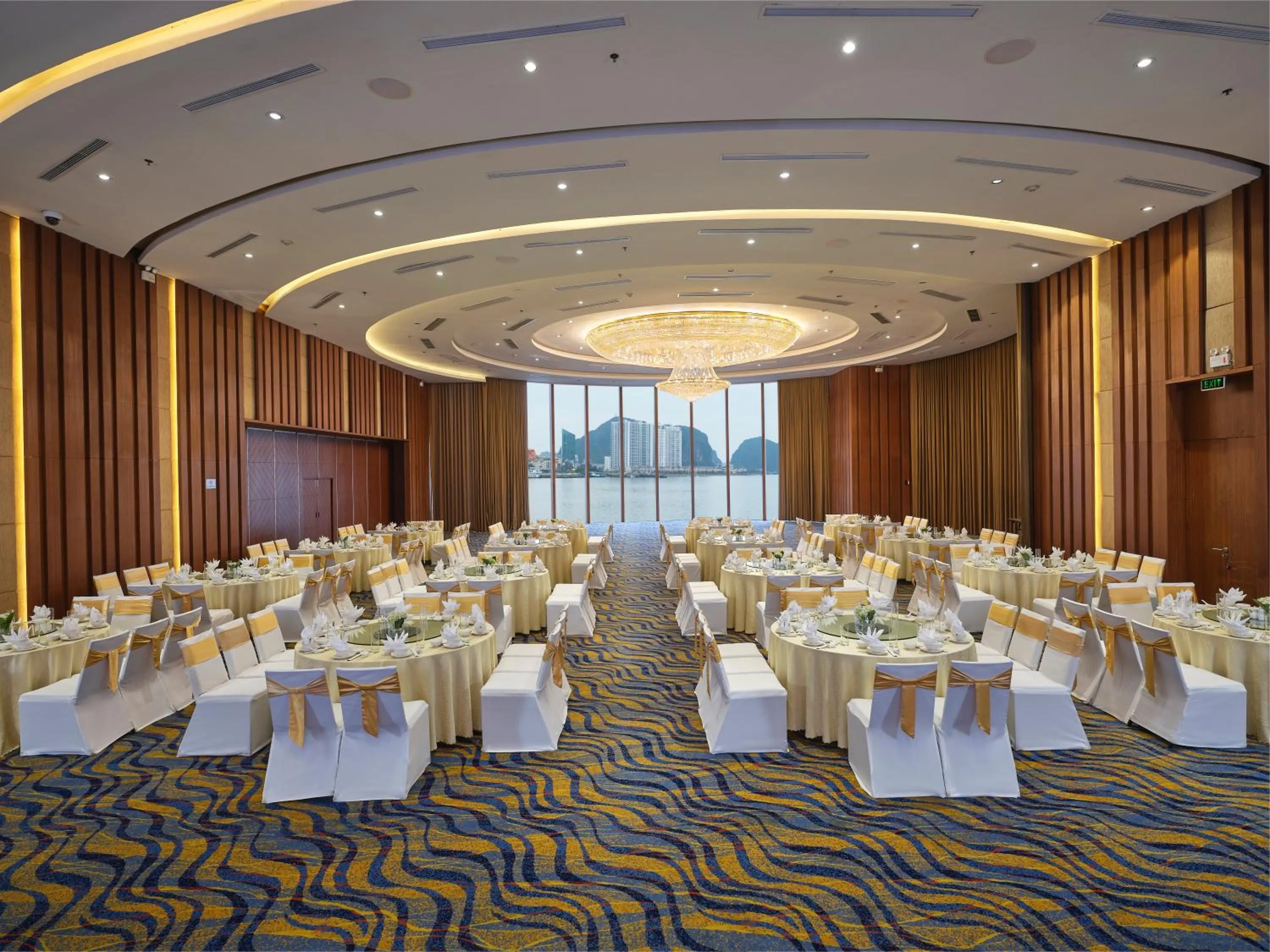 Wyndham Legend Halong