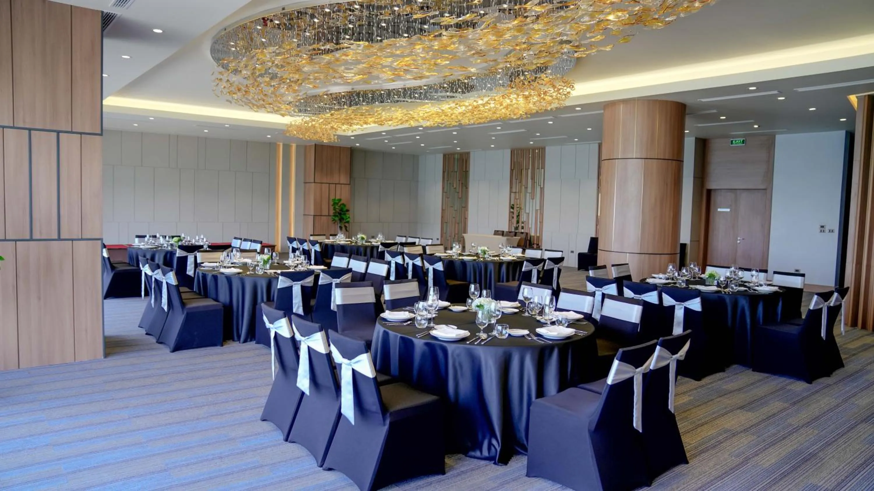 Wyndham Legend Halong