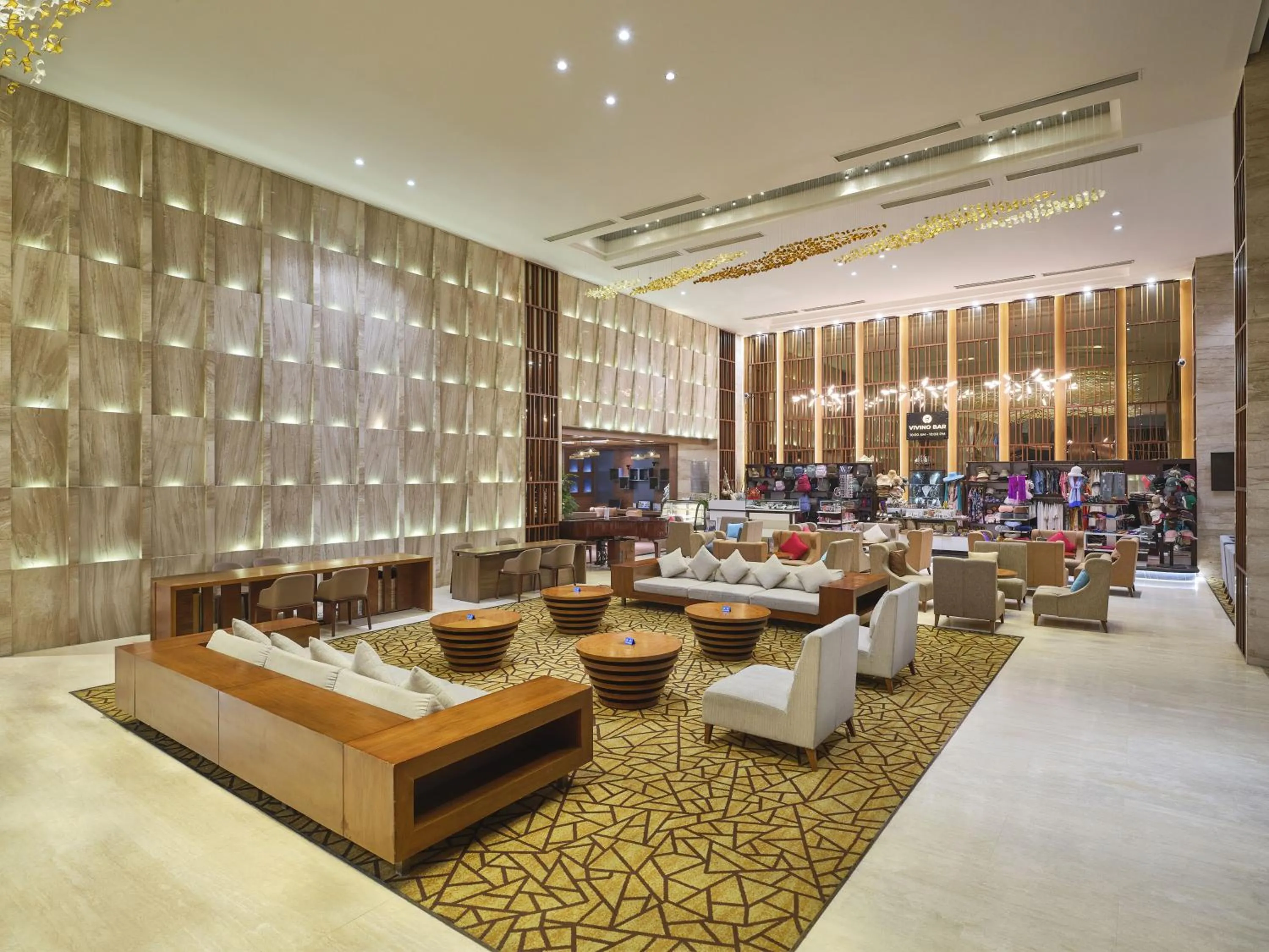 Wyndham Legend Halong