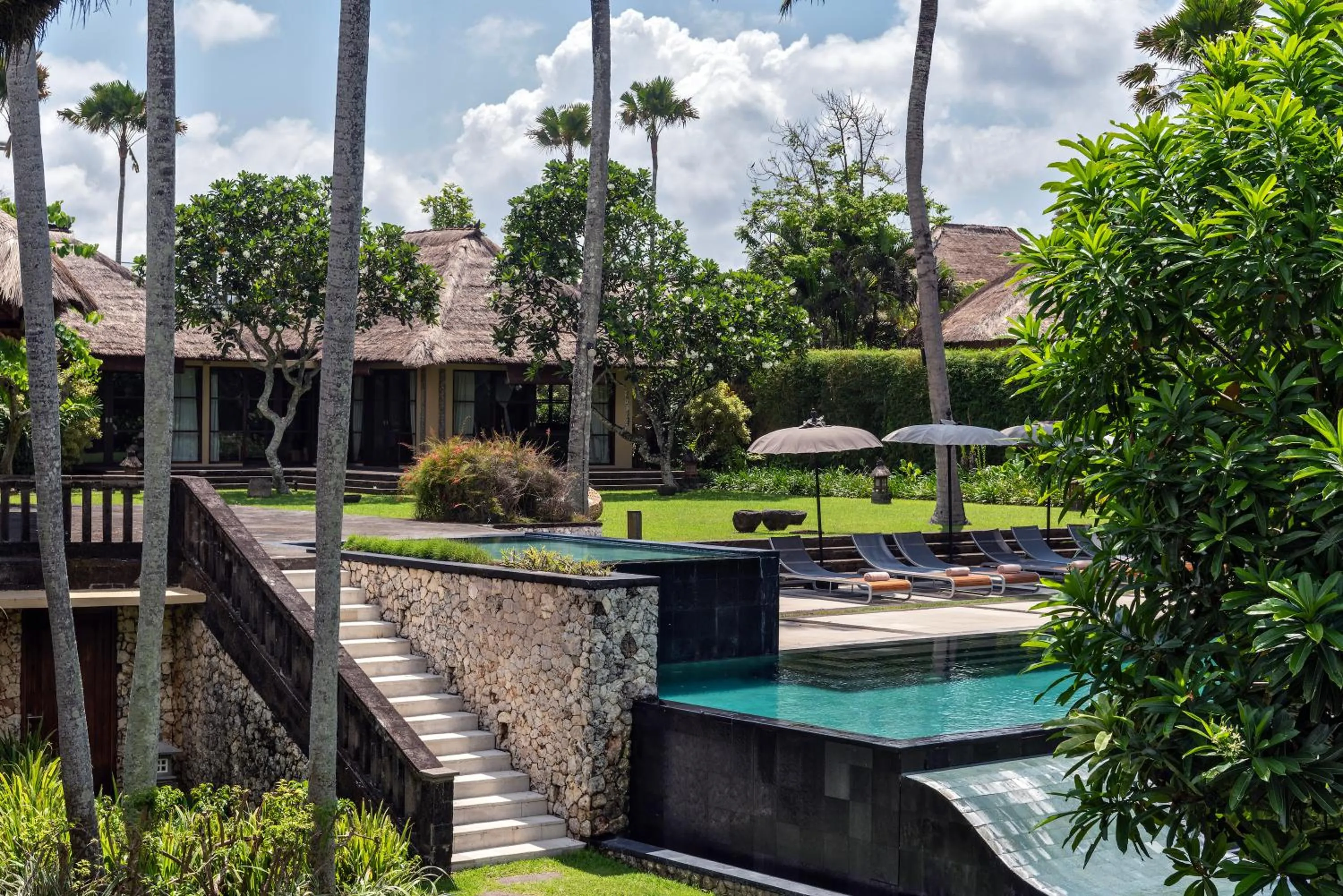 Swimming pool in Villa Mary