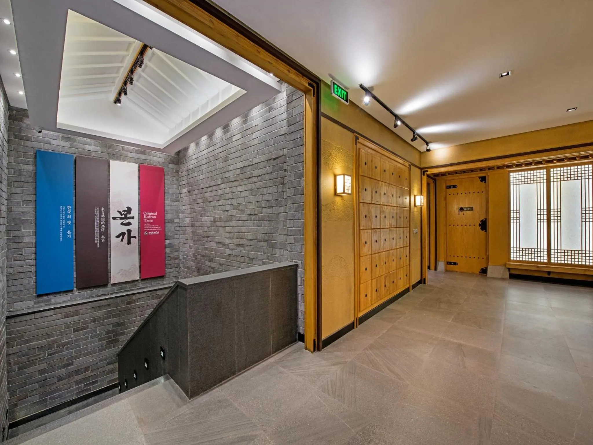 Restaurant/places to eat in Tama Boutique Hotel