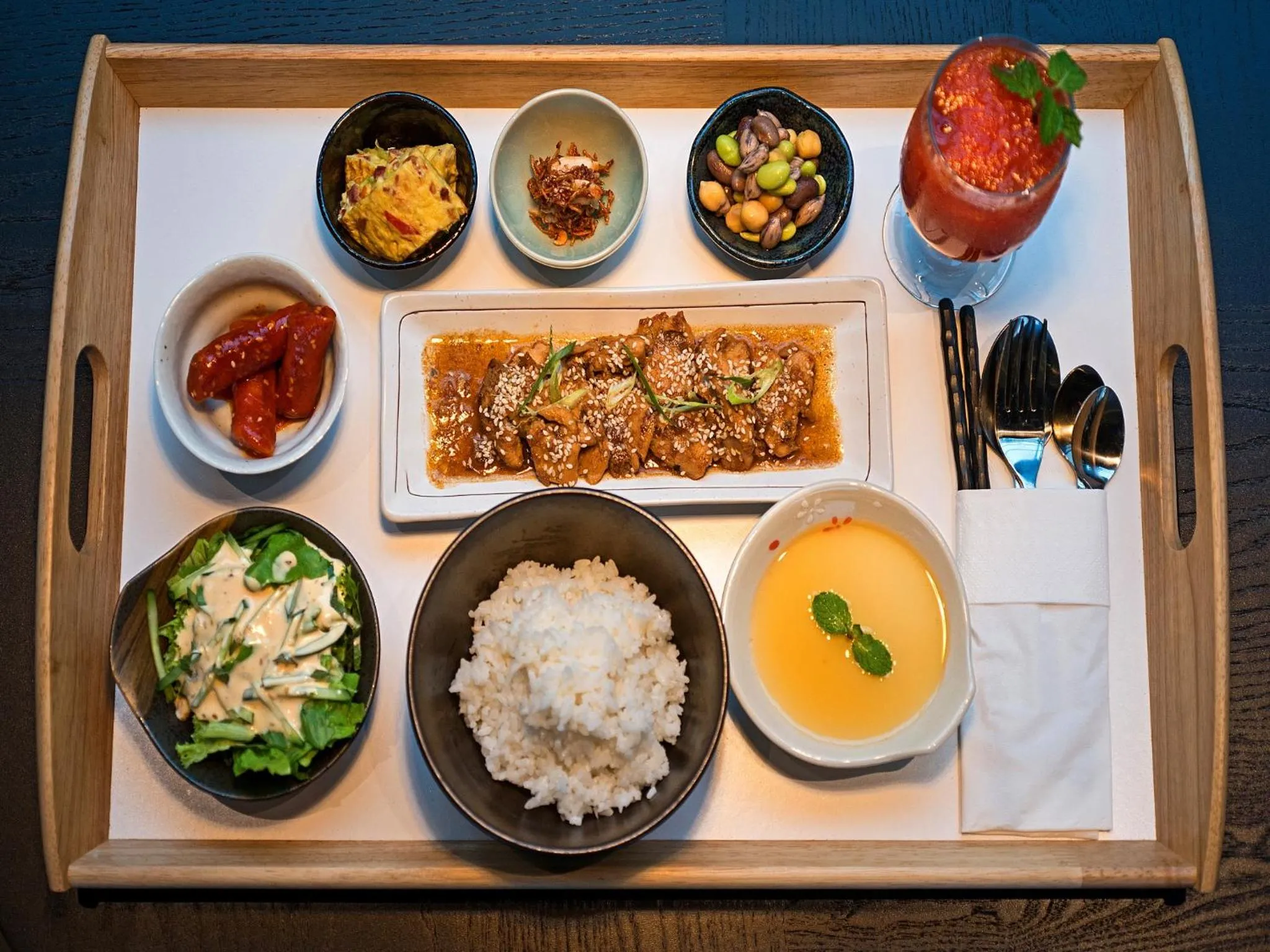 Restaurant/places to eat in Tama Boutique Hotel