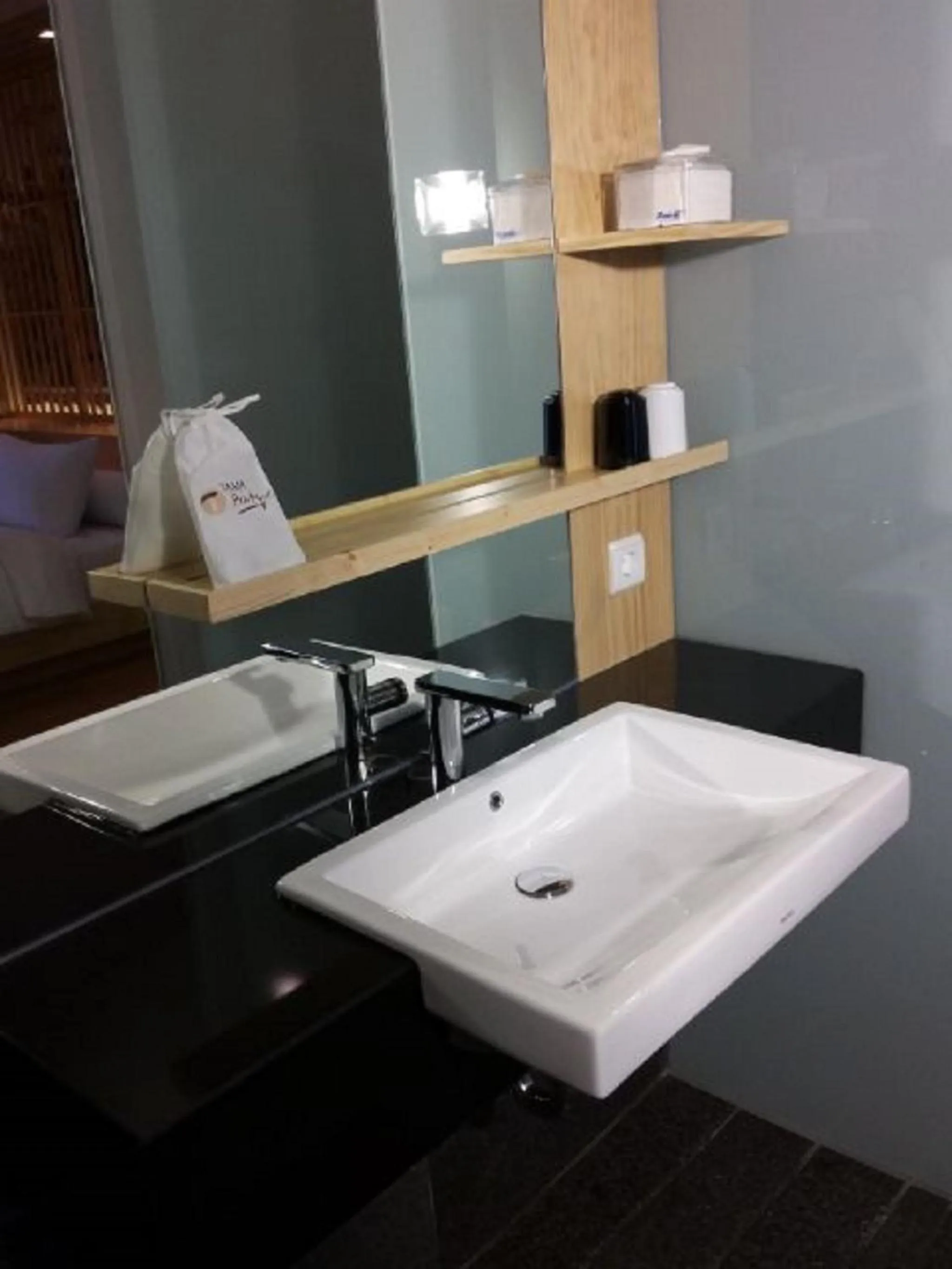 Bathroom in Tama Boutique Hotel