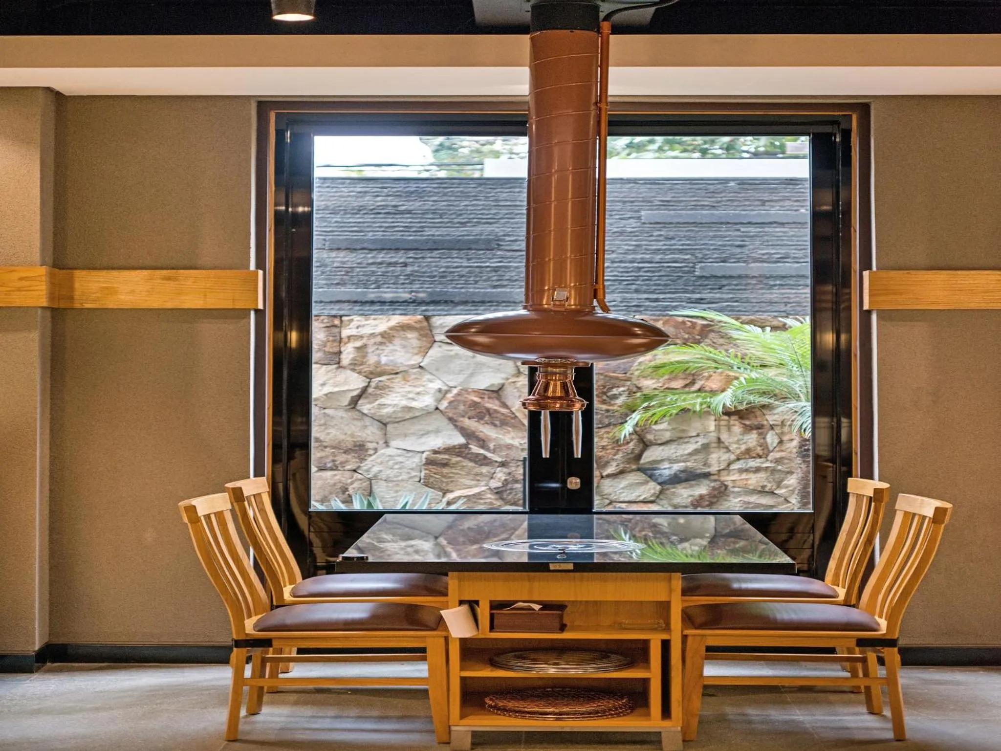 Restaurant/places to eat in Tama Boutique Hotel