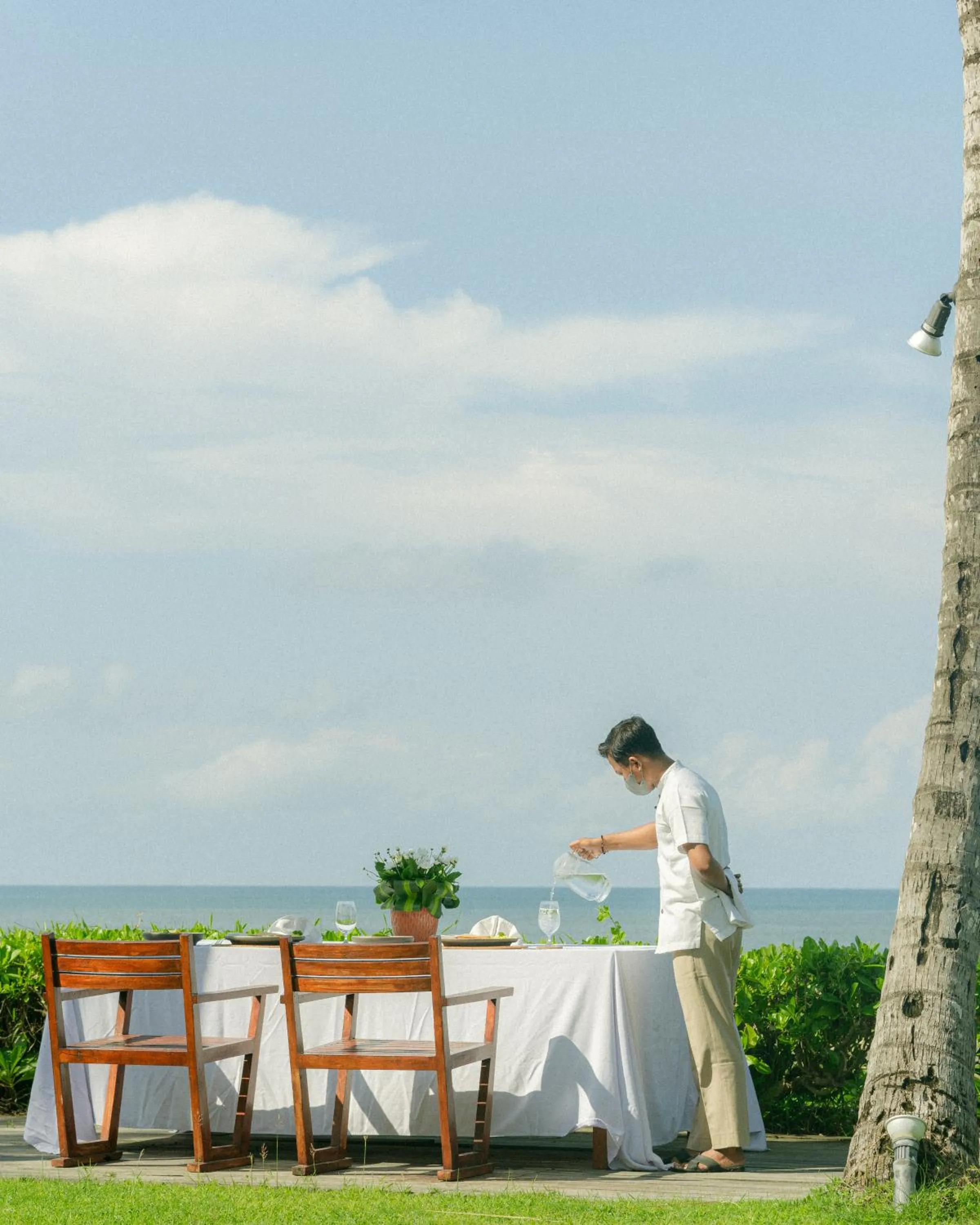 Lunch in Sound of The Sea Villa