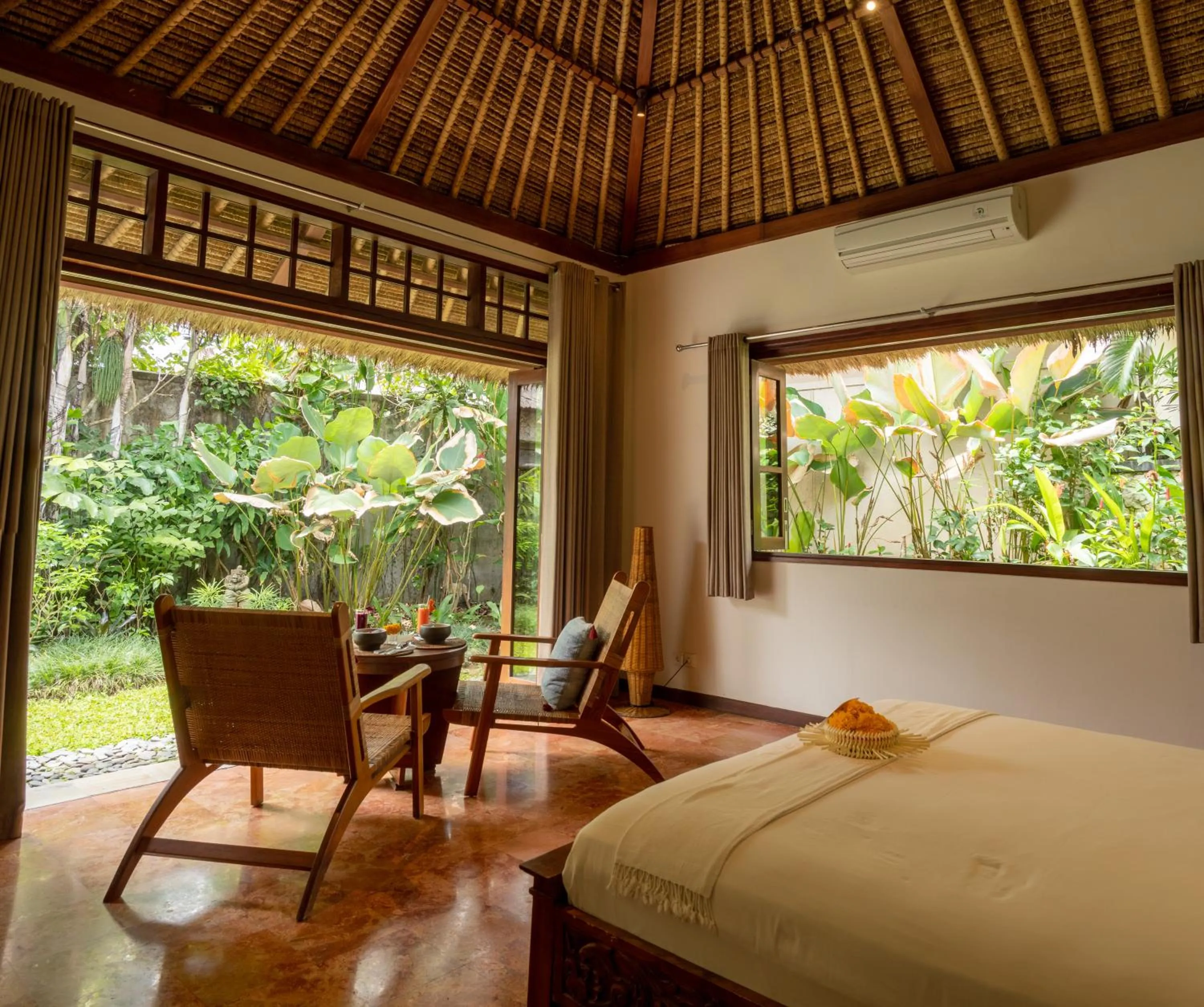 Bed in Sound of The Sea Villa