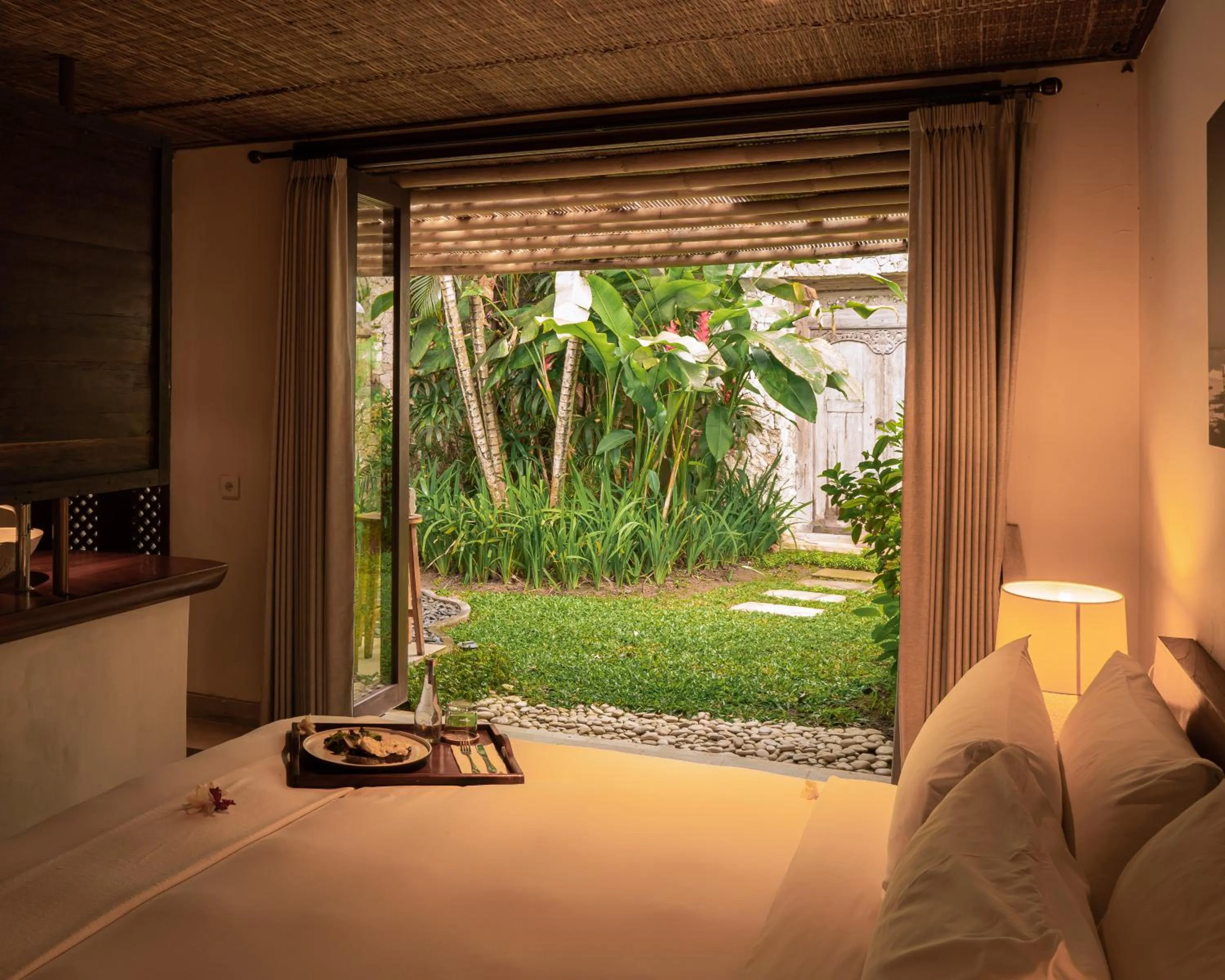 Garden, Bed in Sound of The Sea Villa