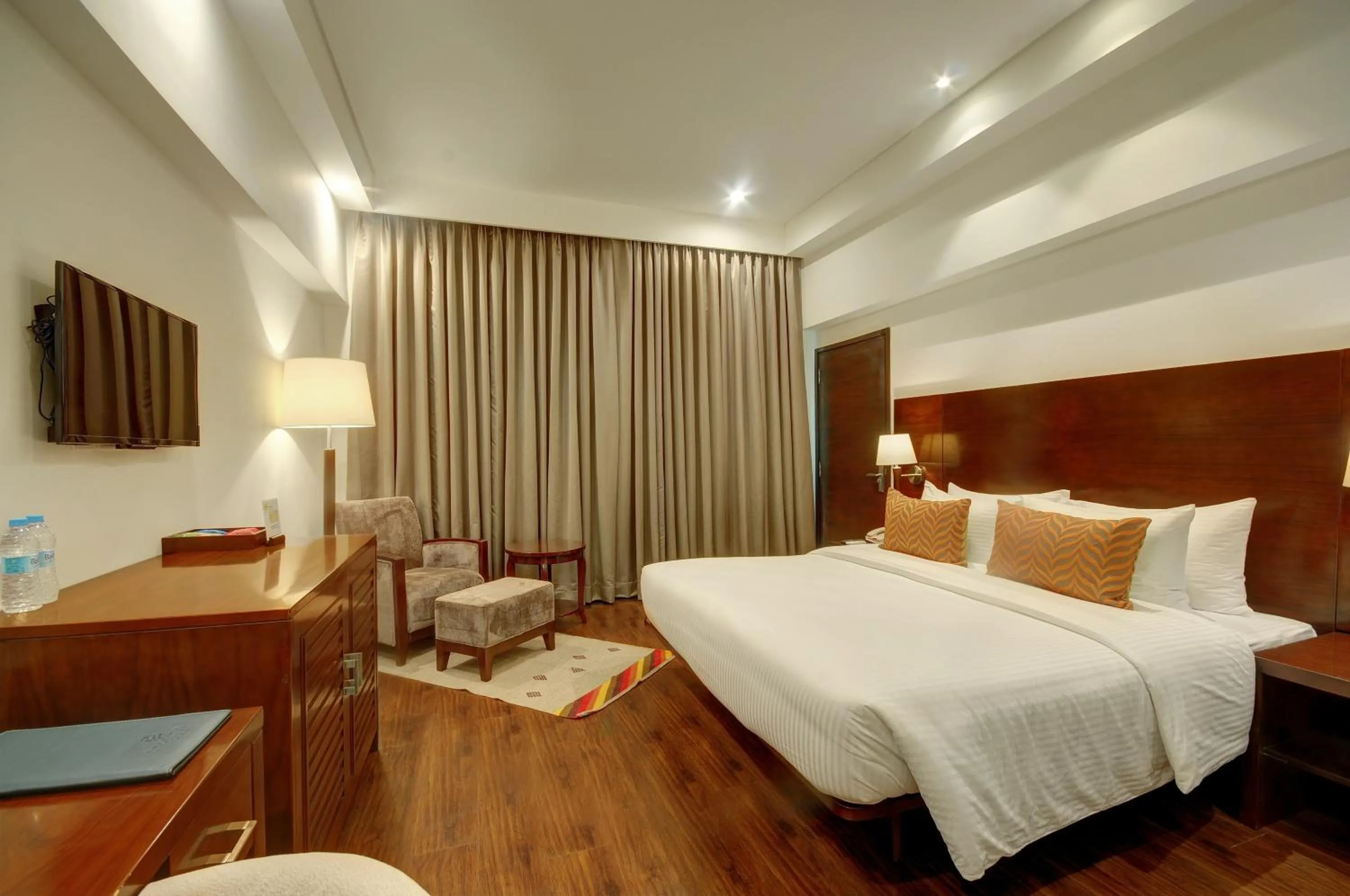 Photo of the whole room, Bed in Regenta Central Hestia Dahej, Bhensali