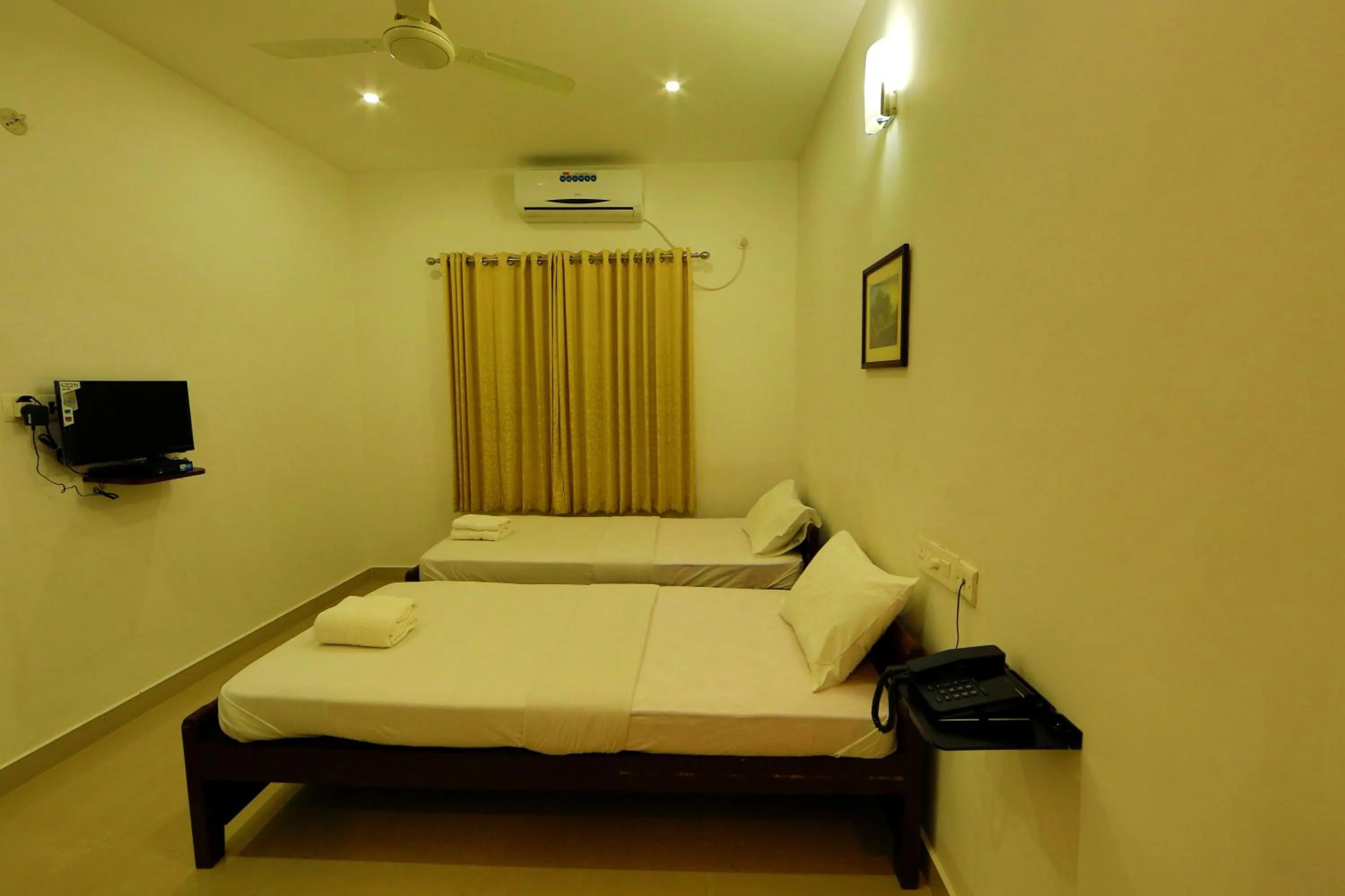 Bedroom, Bed in Sara Hotels and Apartments