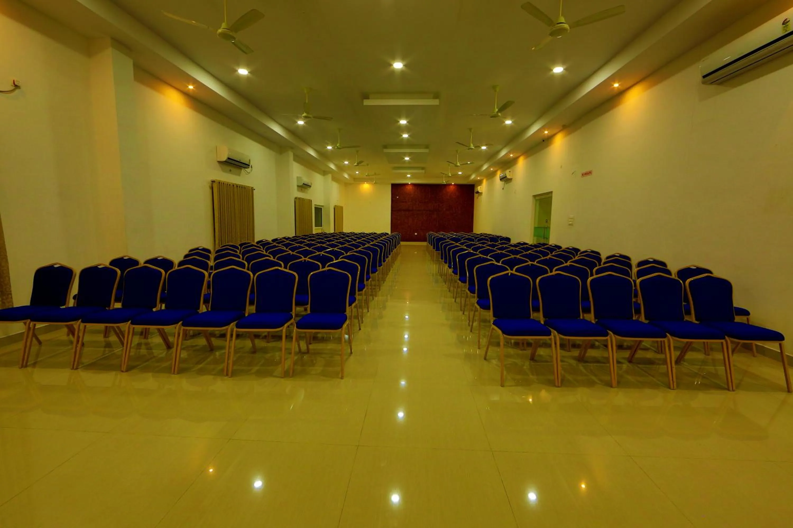 Banquet/Function facilities in Sara Hotels and Apartments