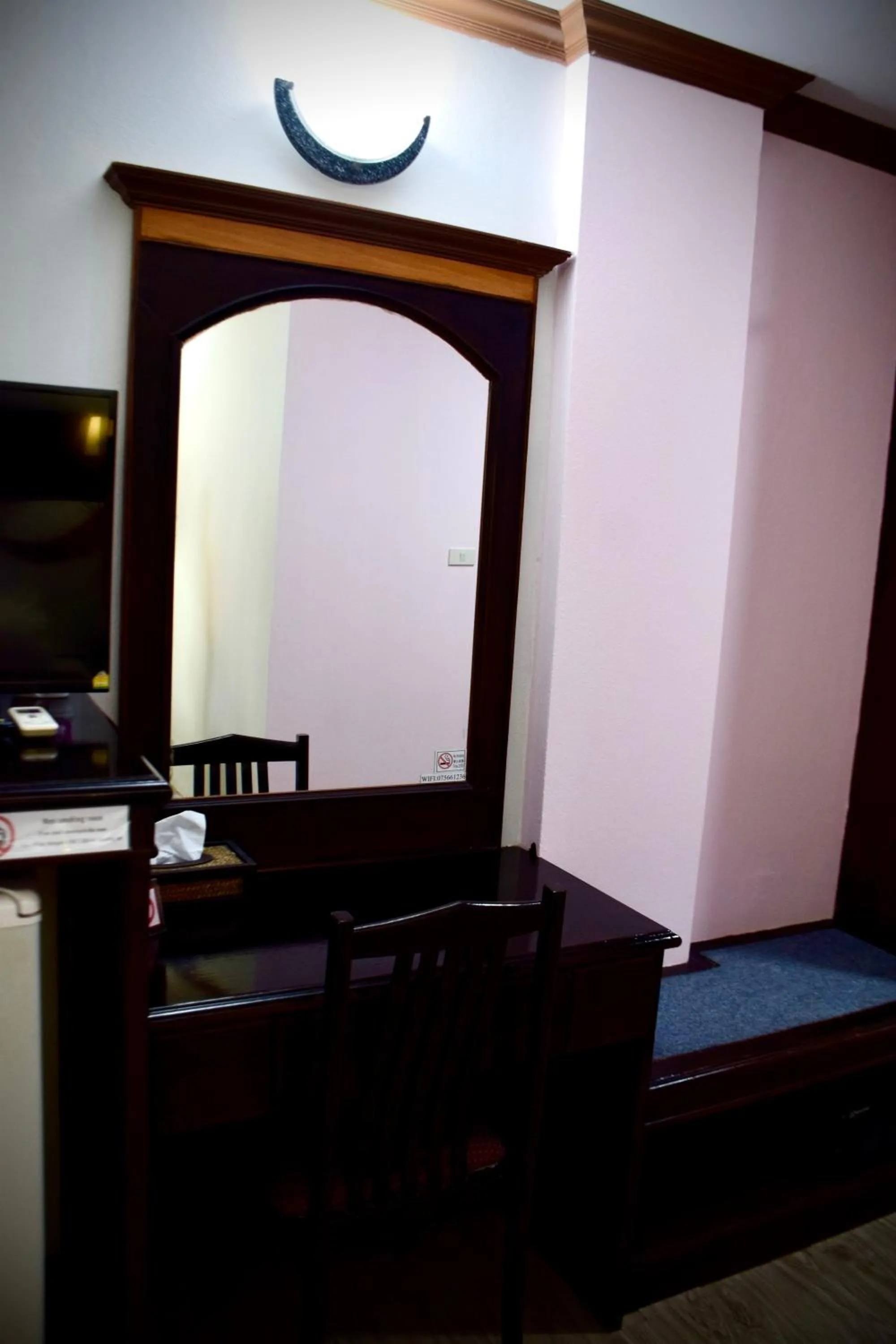 Photo of the whole room in Wan Wan Place