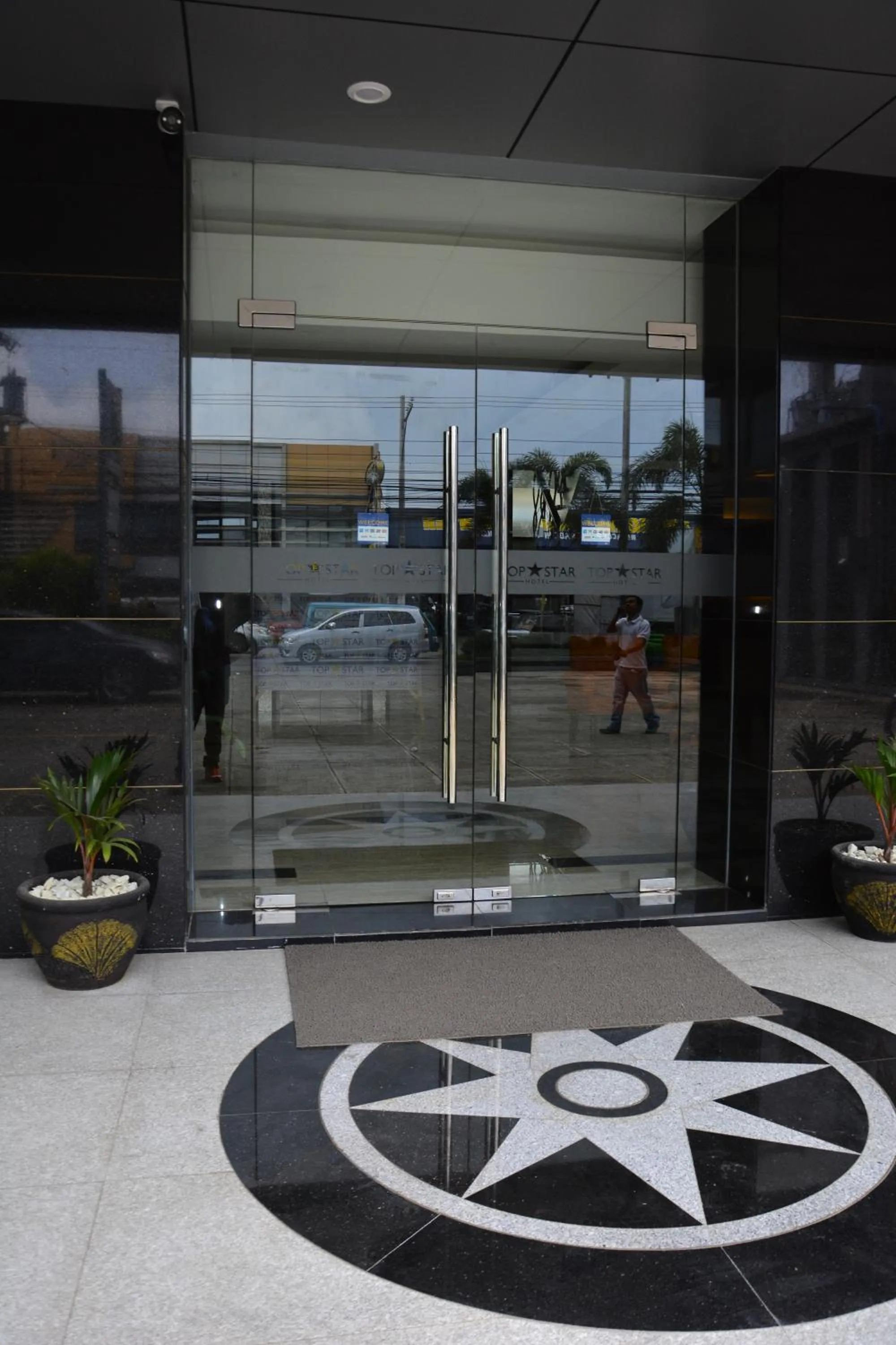 Area and facilities in Top Star Hotel