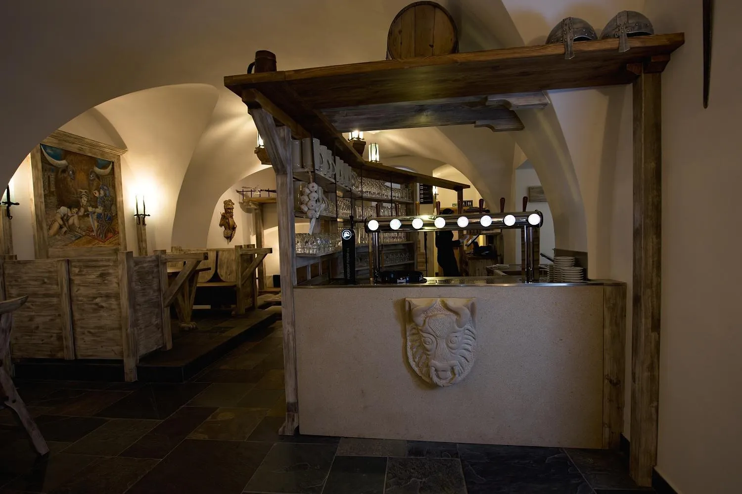 Restaurant/places to eat in Hotel Slavia