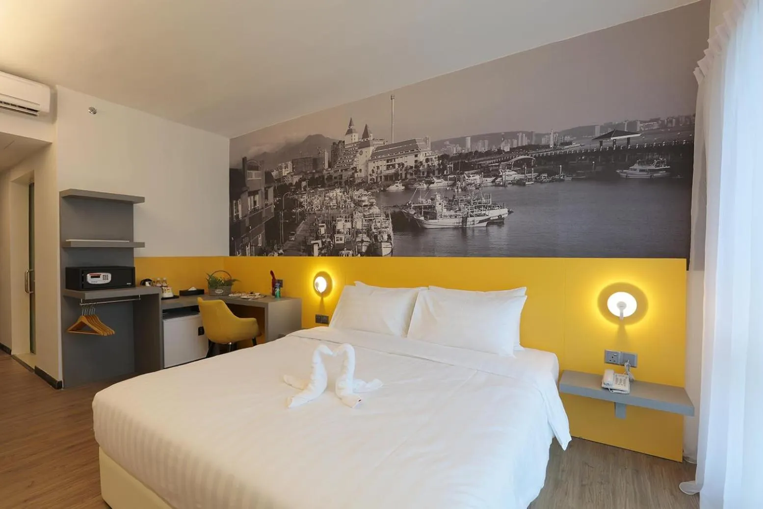 Decorative detail, Bed in Amerin Hotel Johor Bahru